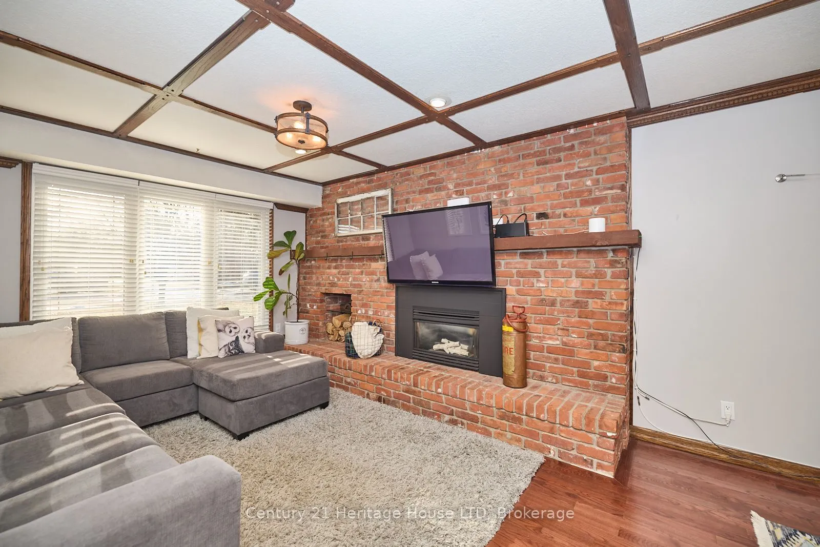25 Berkhout Terrace