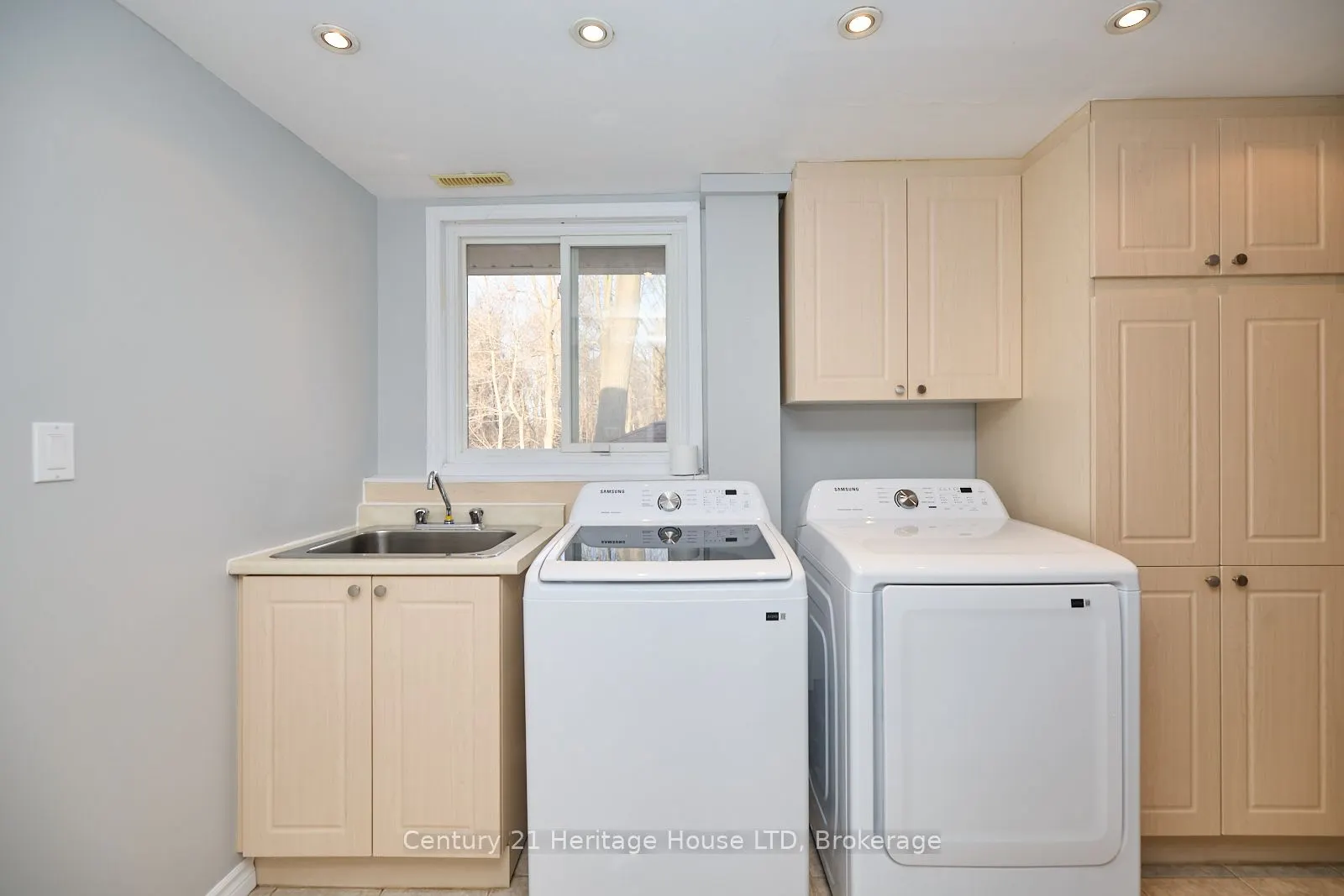 25 Berkhout Terrace
