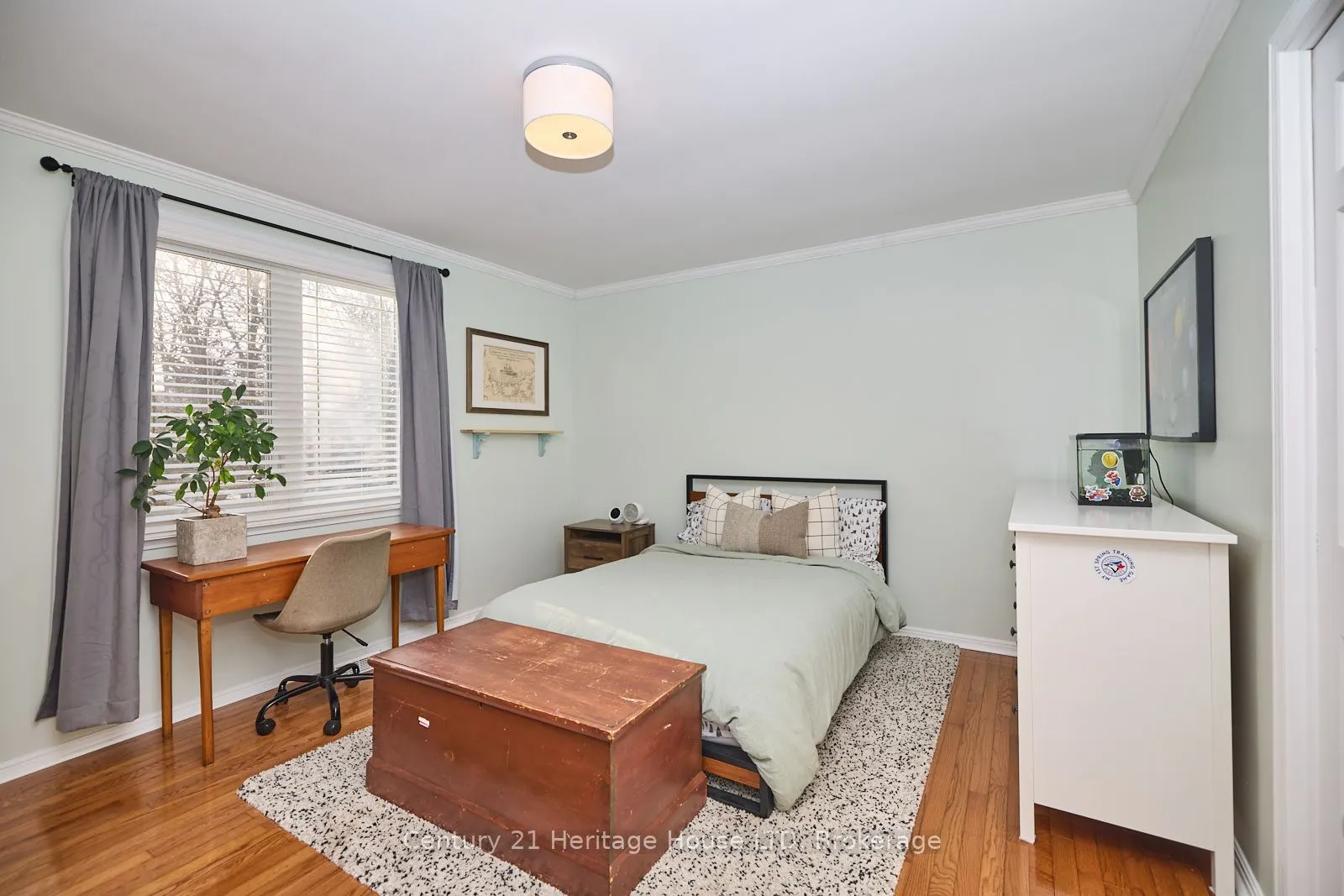 25 Berkhout Terrace