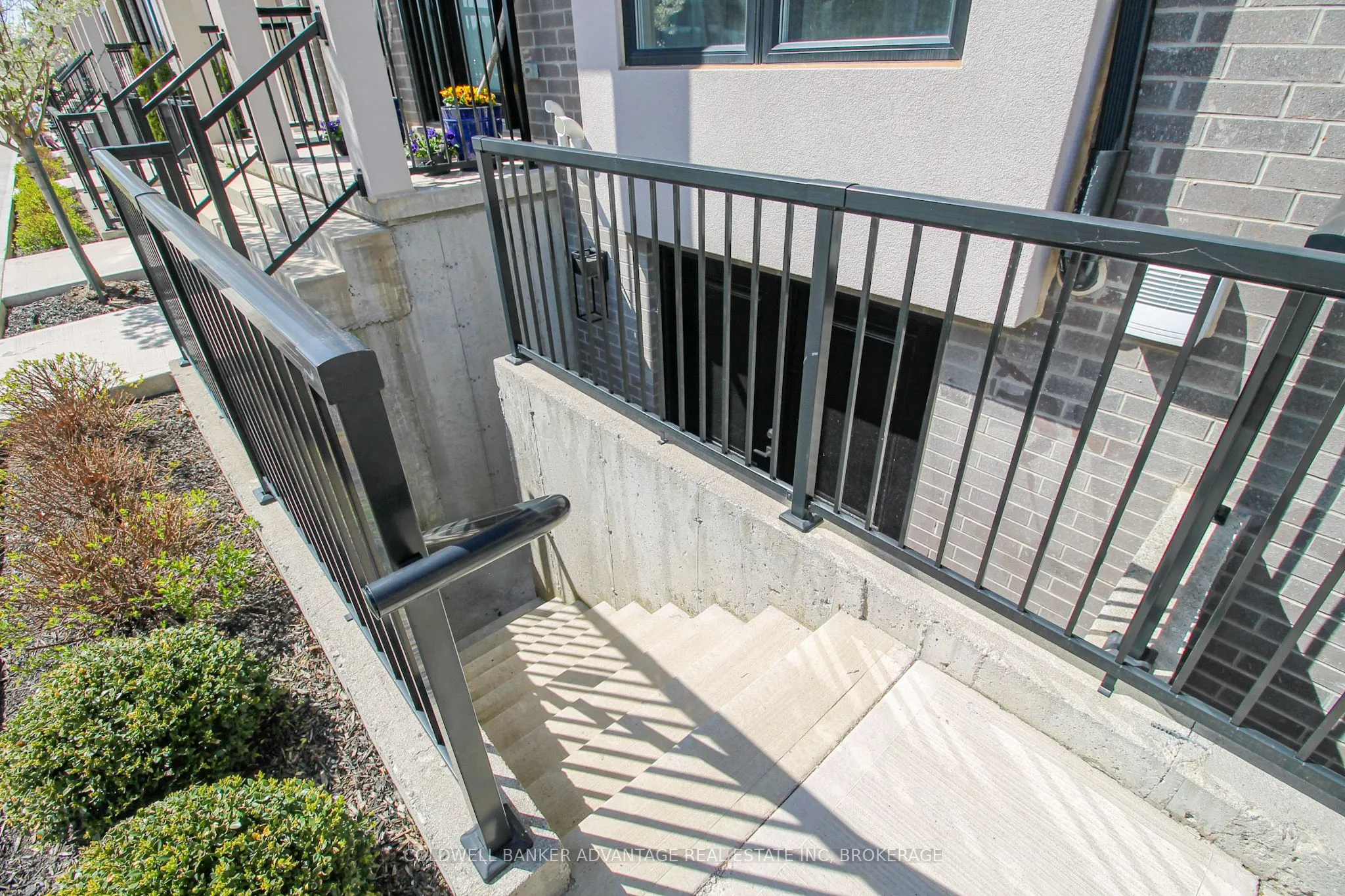 153 Summersides Boulevard