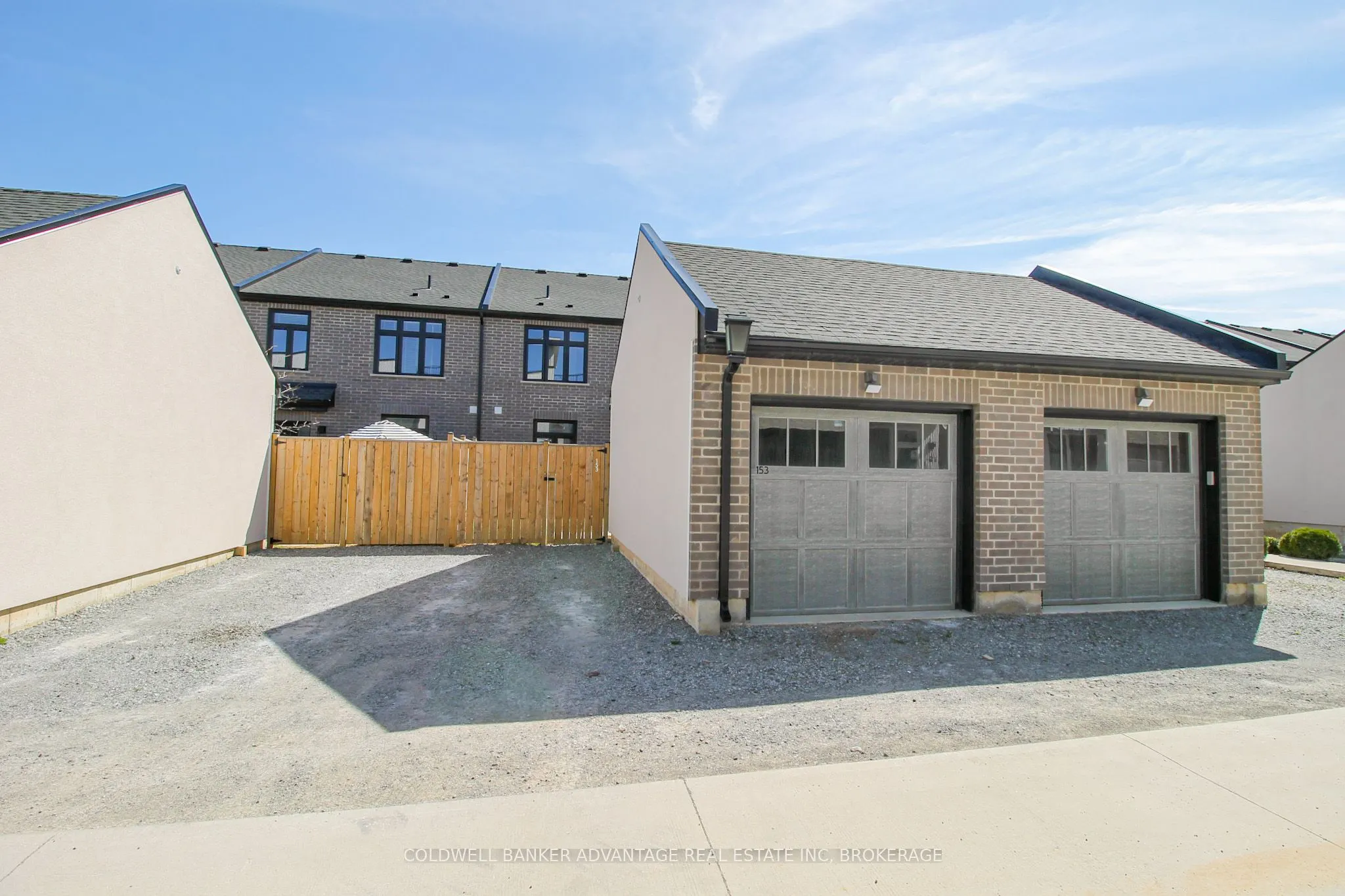 153 Summersides Boulevard