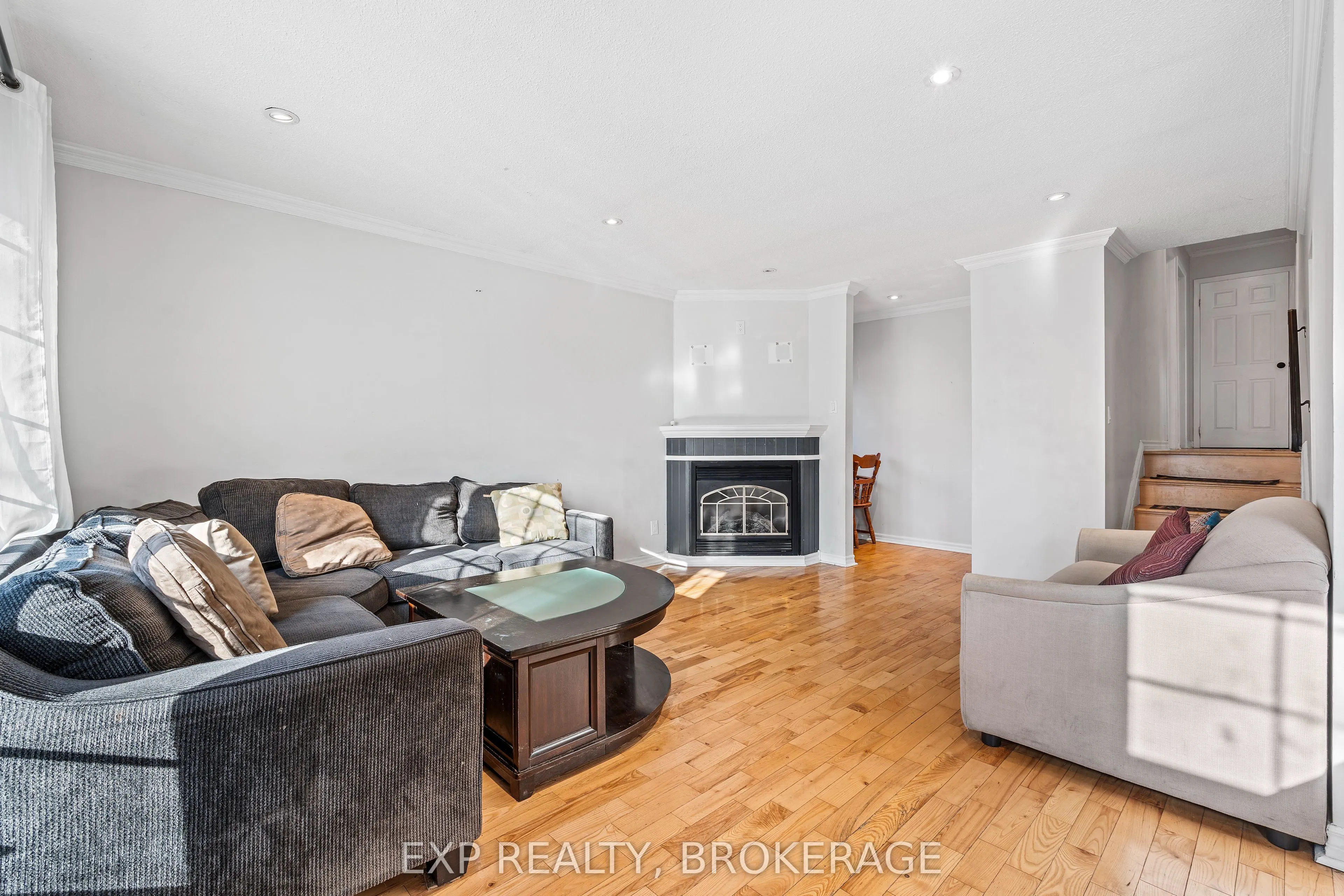 60 GUTHRIE Drive