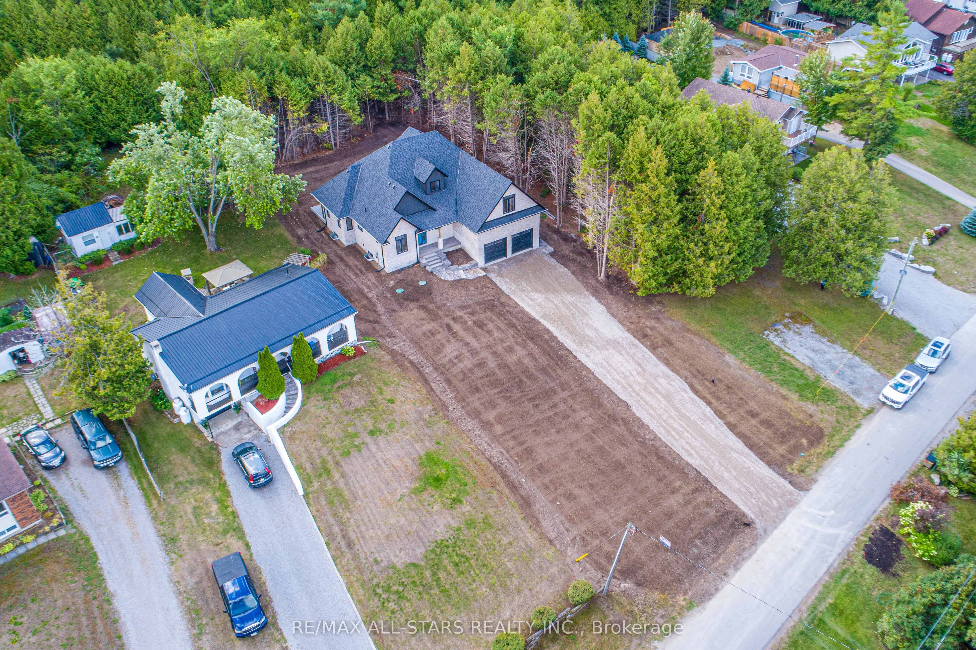 837 Cedar Glen Road