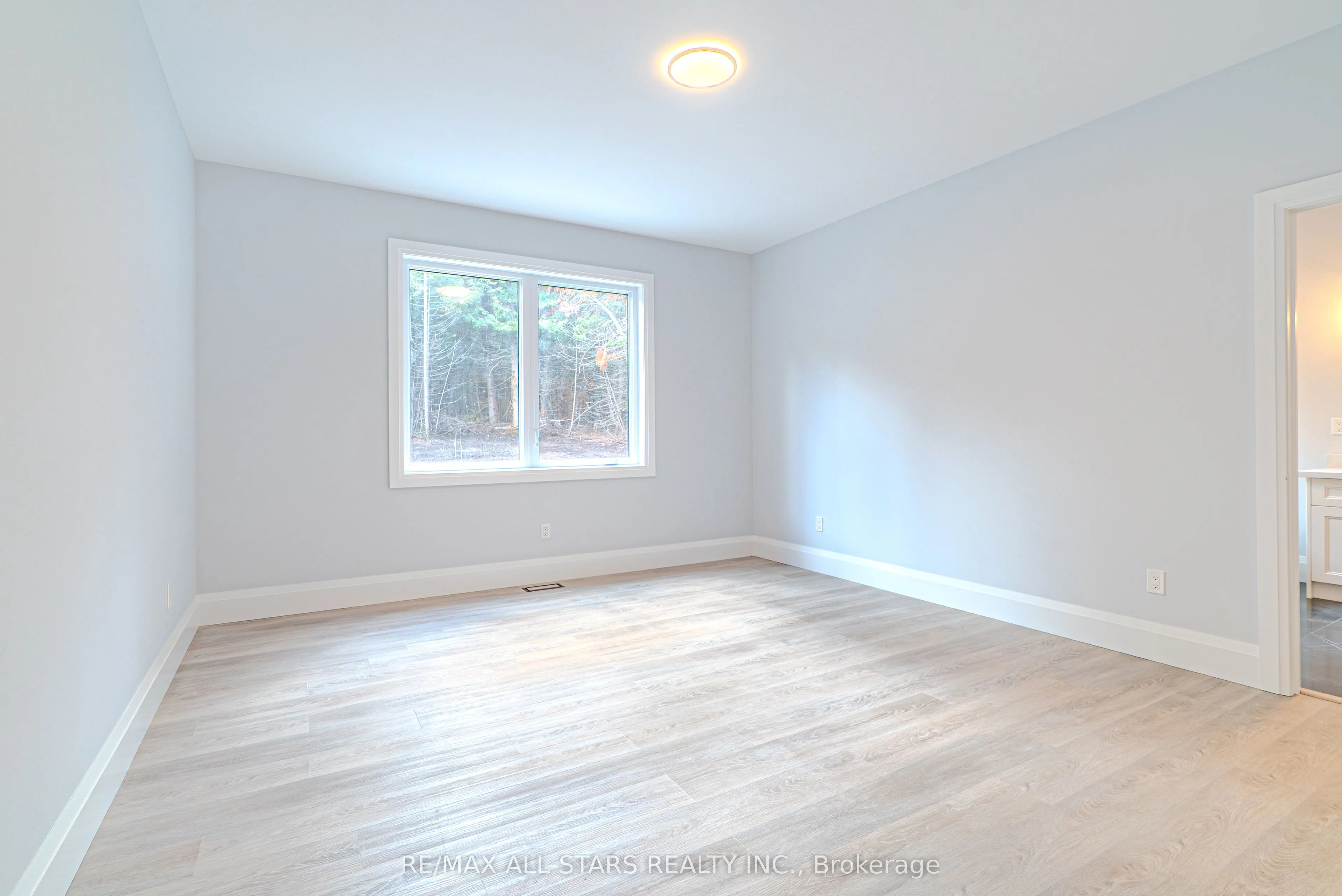 837 Cedar Glen Road