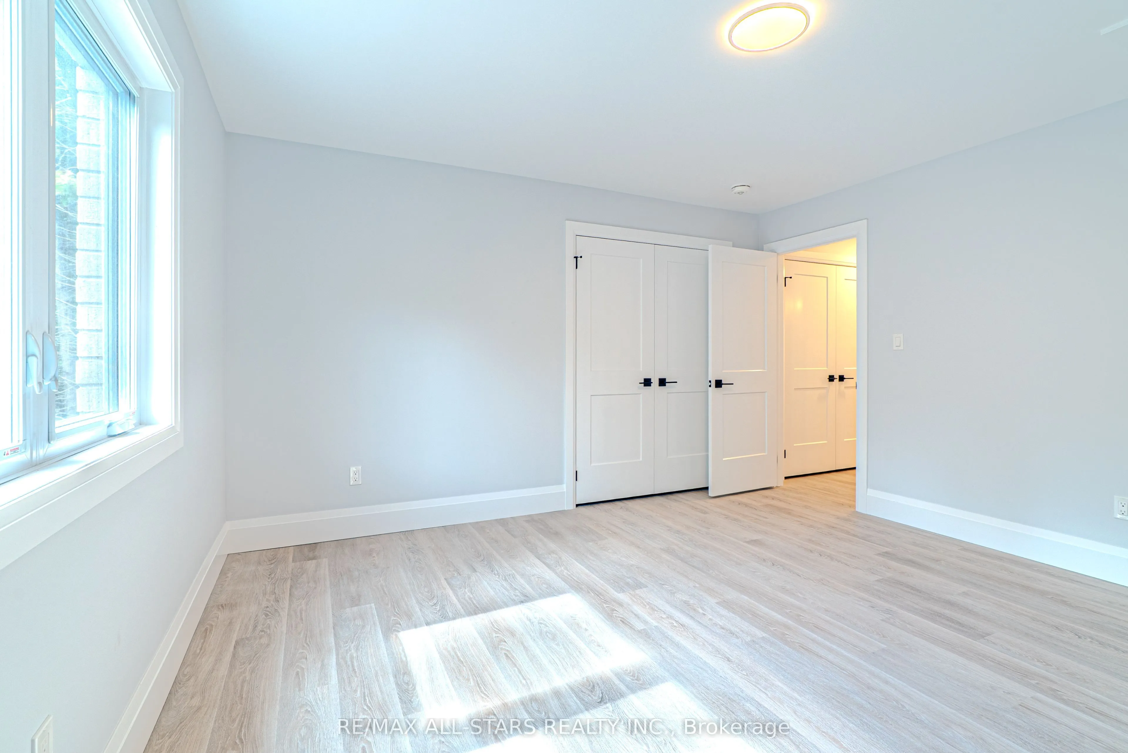 837 Cedar Glen Road