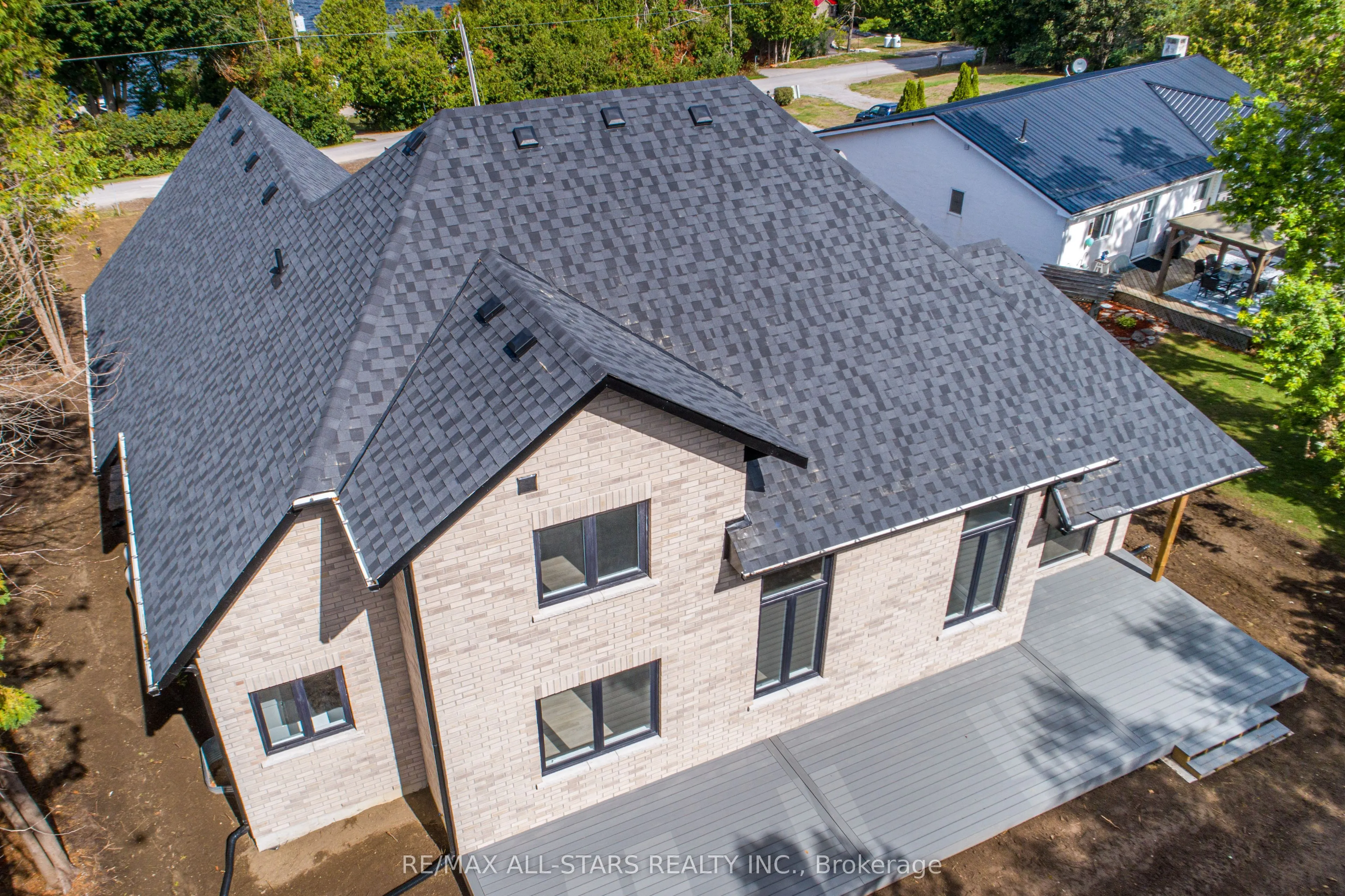 837 Cedar Glen Road