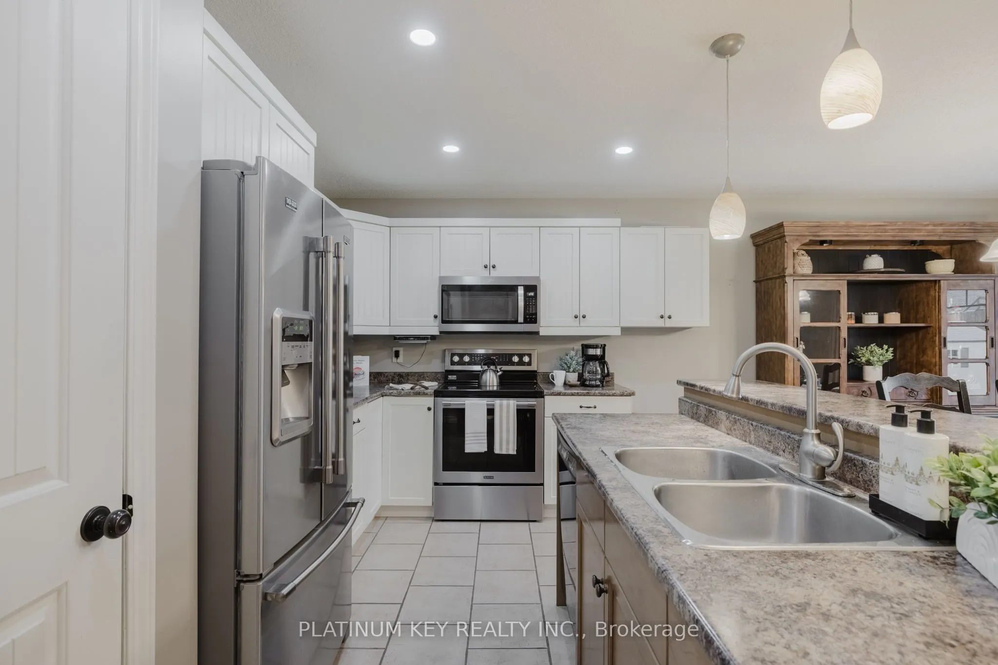 277 Thorne Drive
