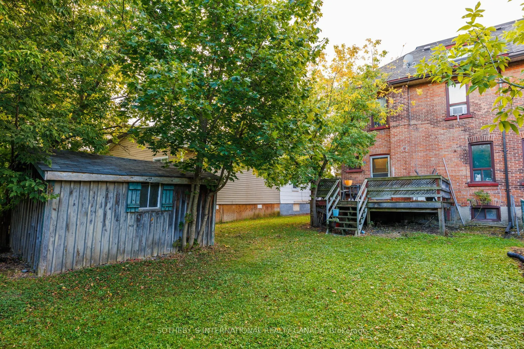 82 Durham Street W