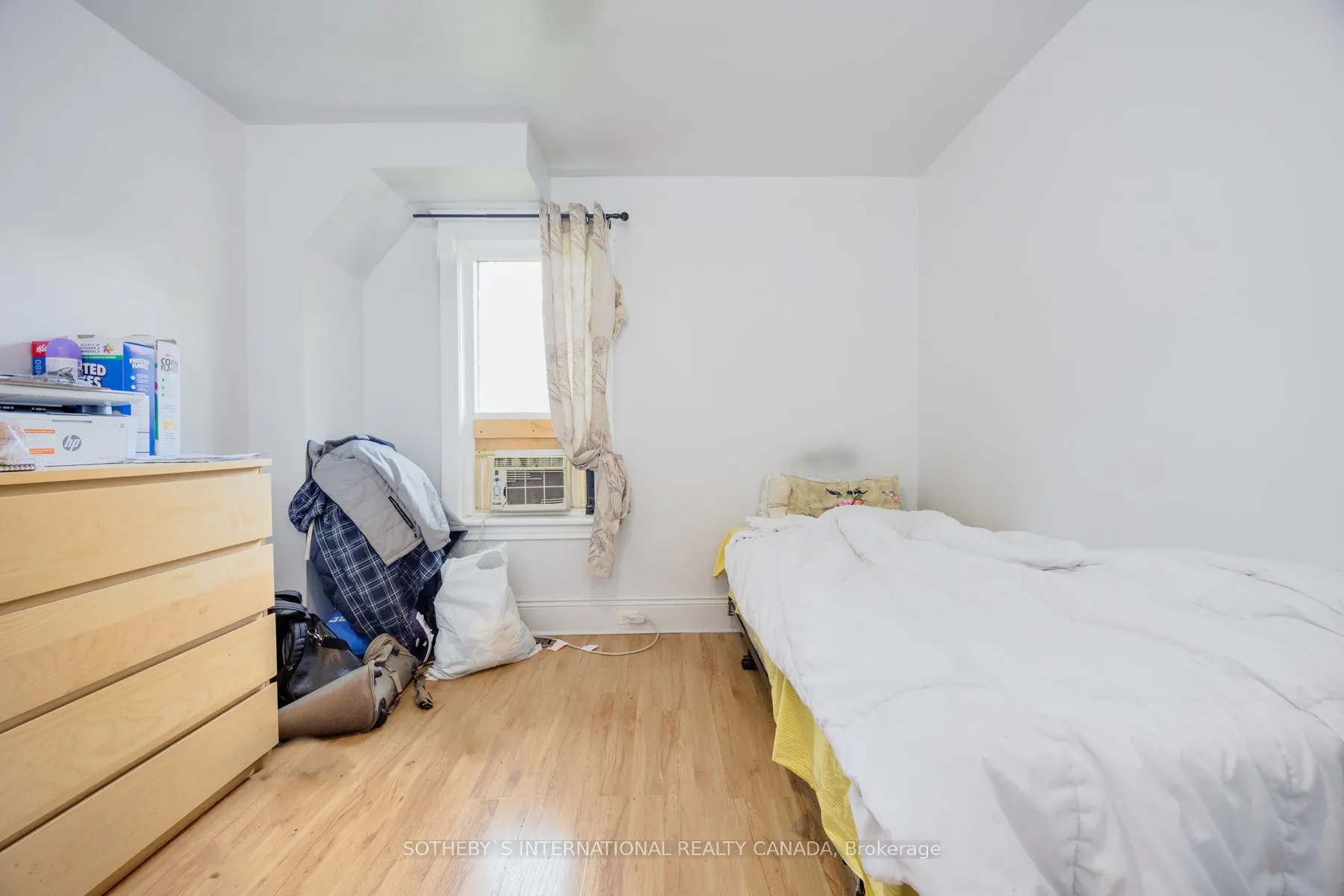 84 Durham Street W