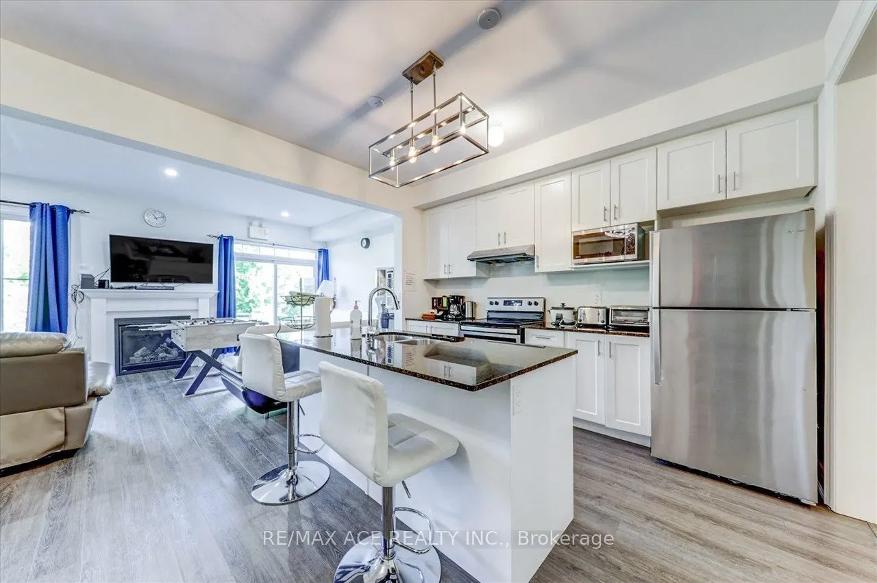 171 Snowbridge Way #26