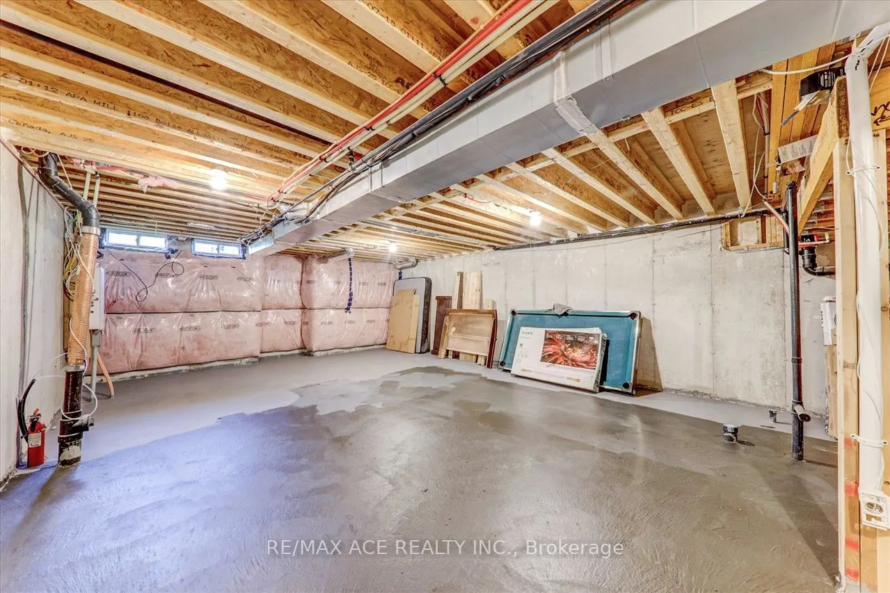171 Snowbridge Way #26