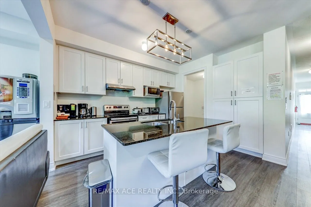 171 Snowbridge Way #26