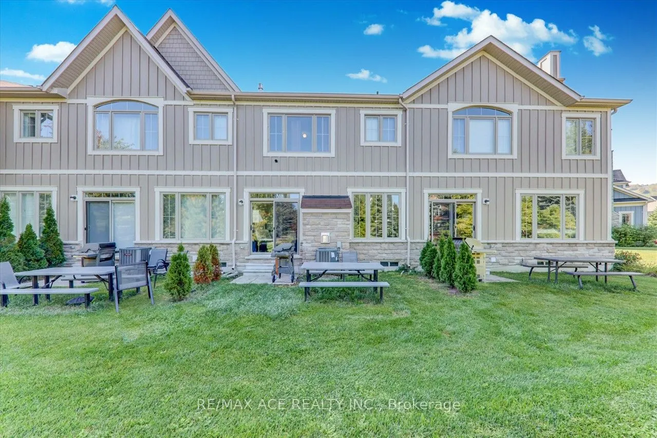 171 Snowbridge Way #26