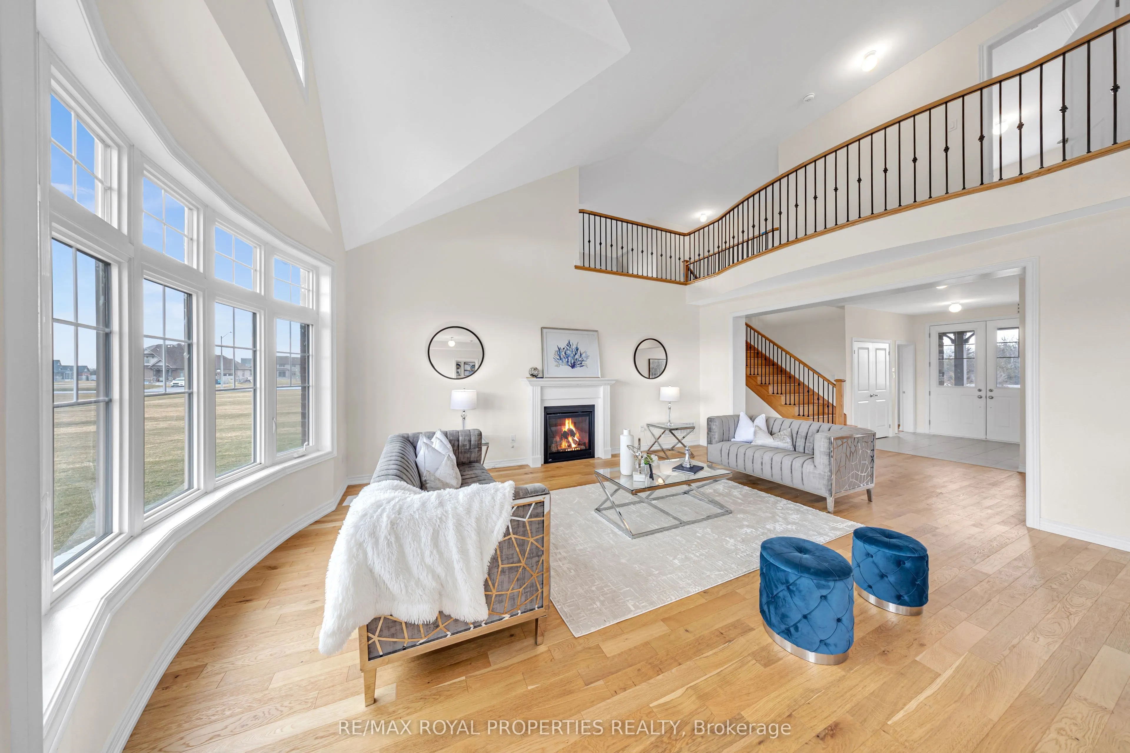 8 Skyvue Crescent
