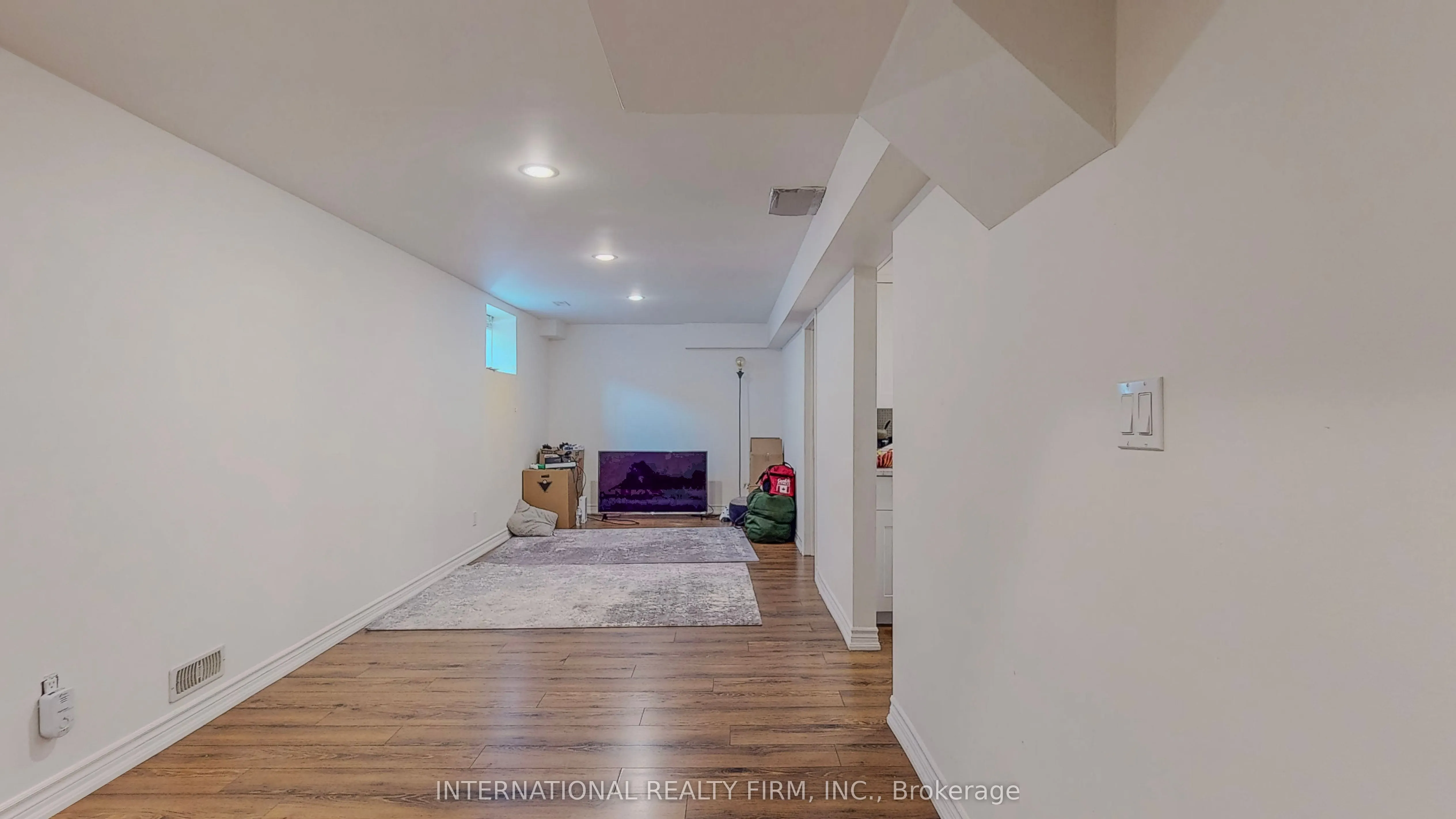 275 Falconridge Drive