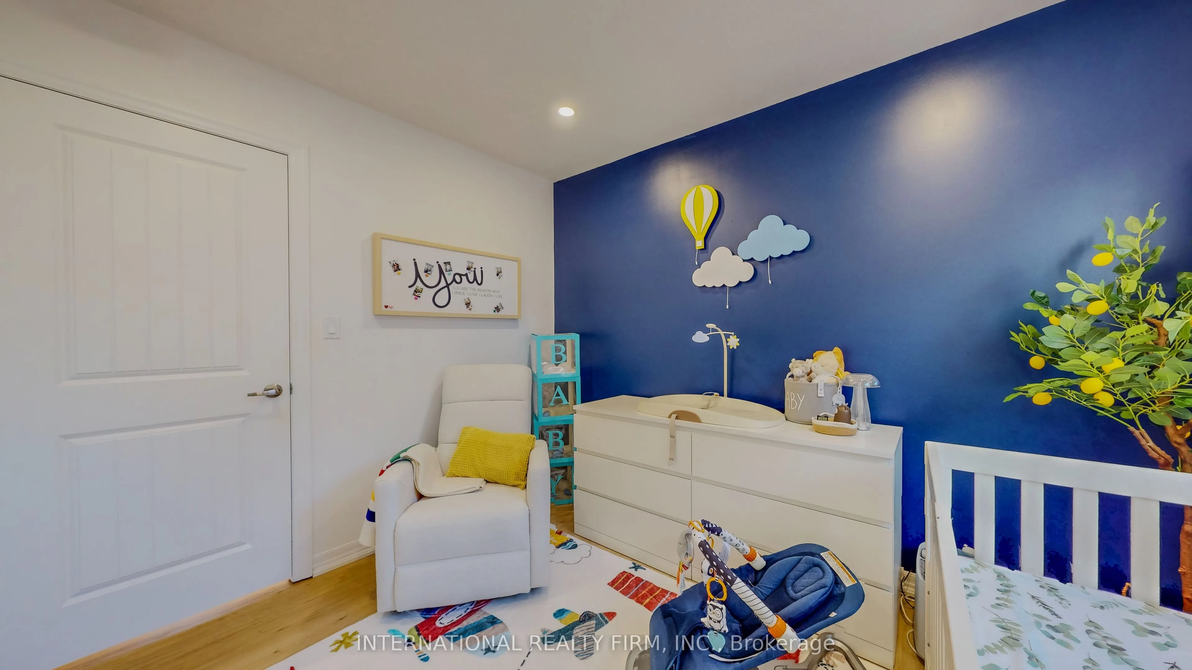 275 Falconridge Drive