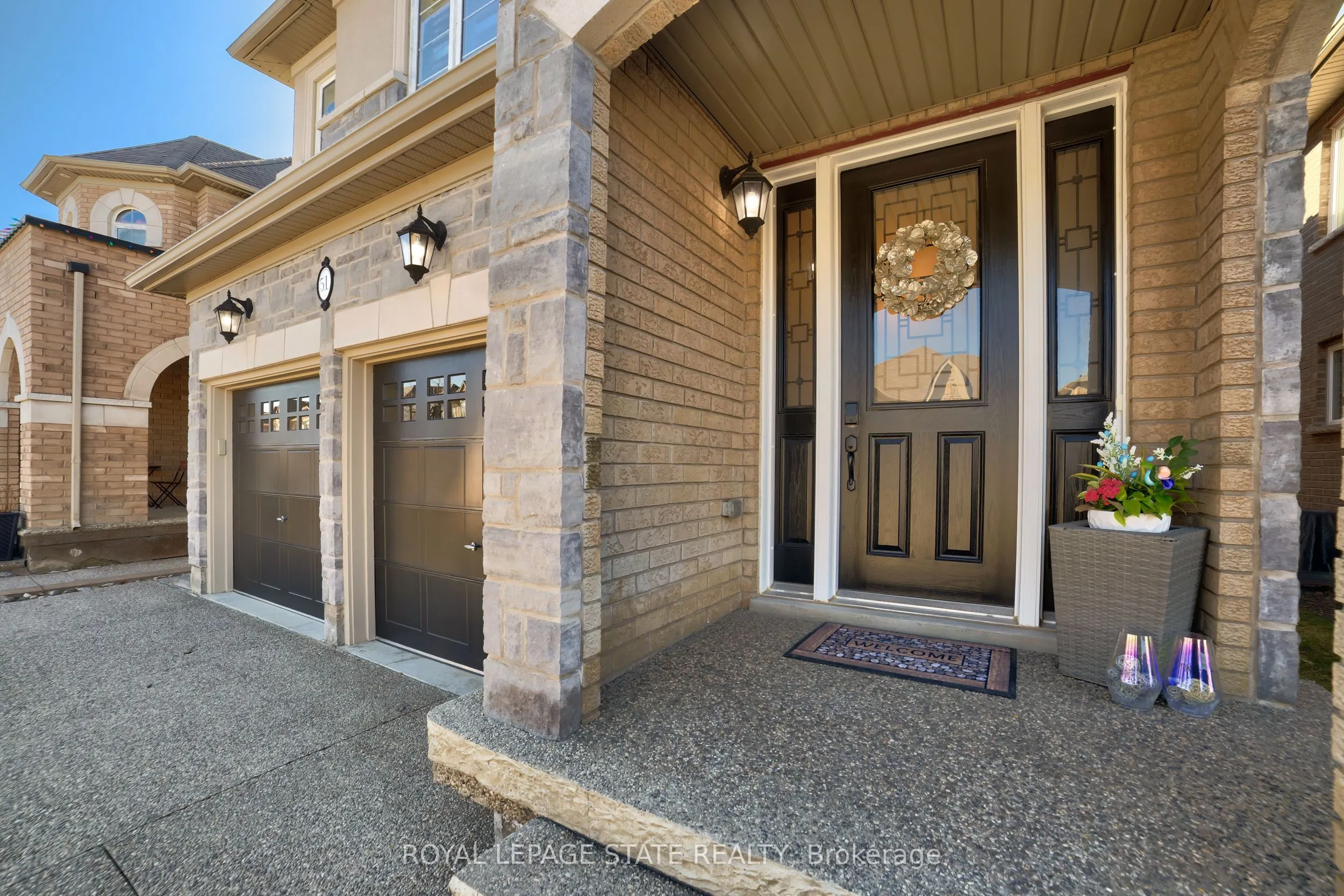51 Narbonne Crescent