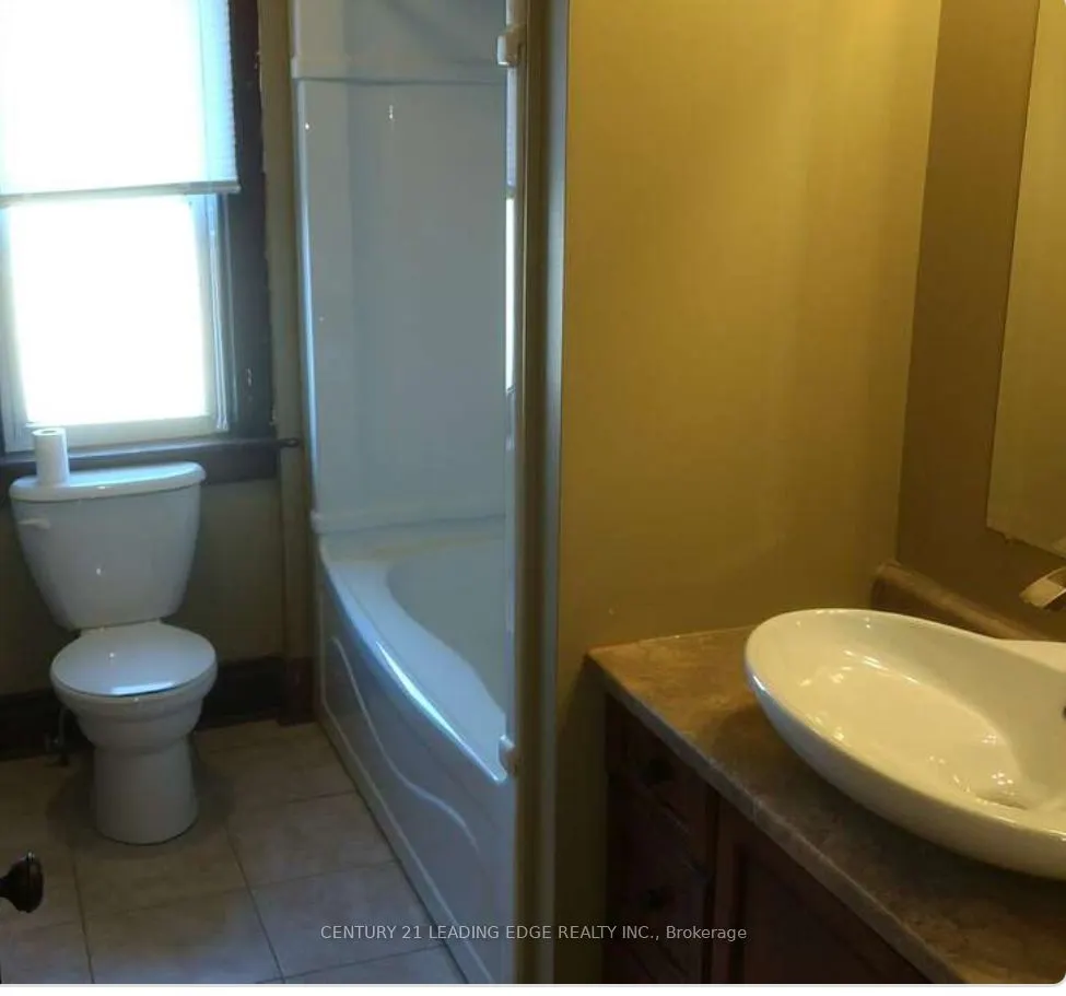 323 Queenston Road