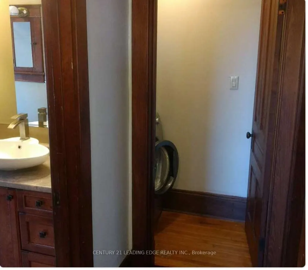 323 Queenston Road