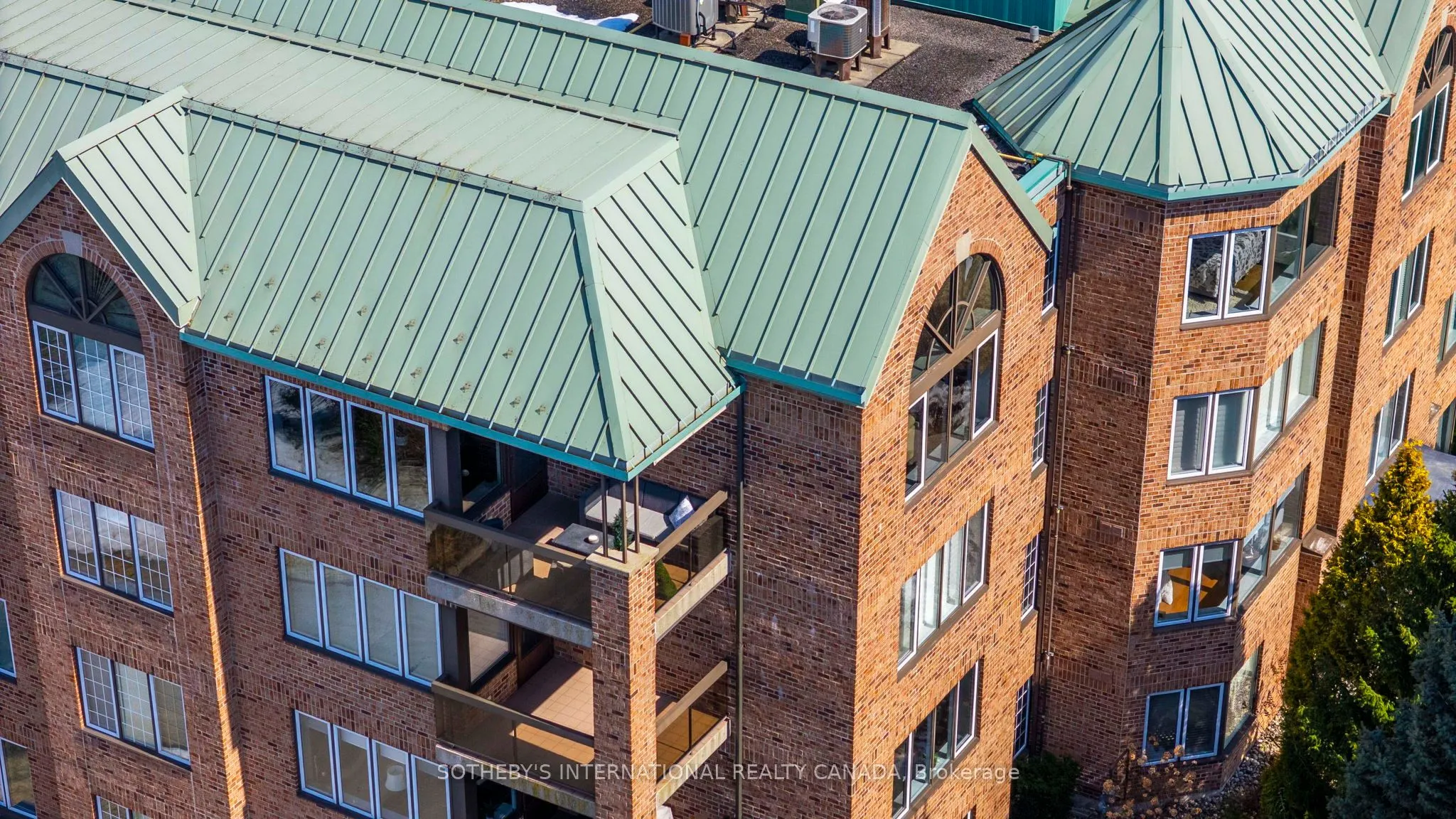 30 Front Street #401