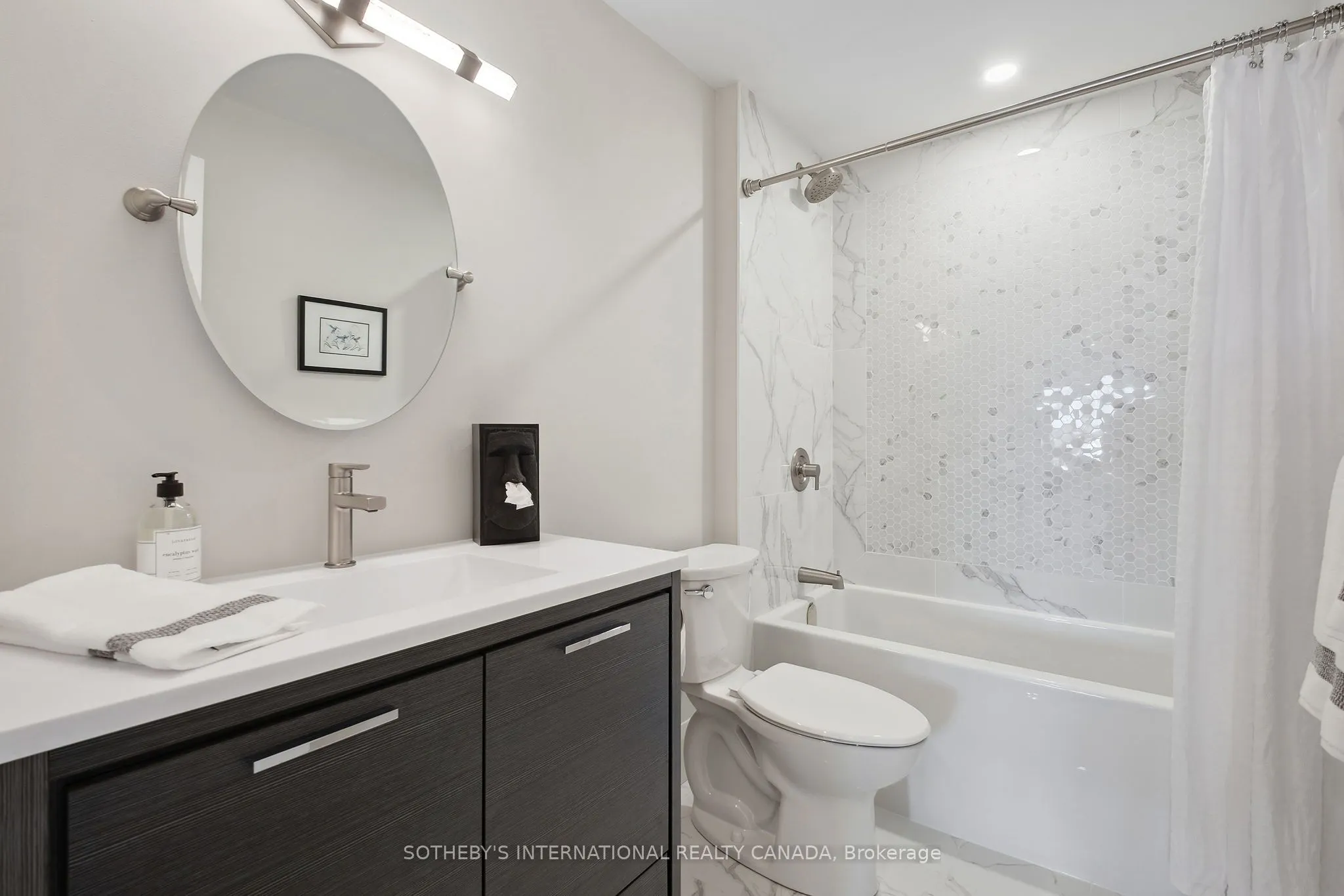 30 Front Street #401