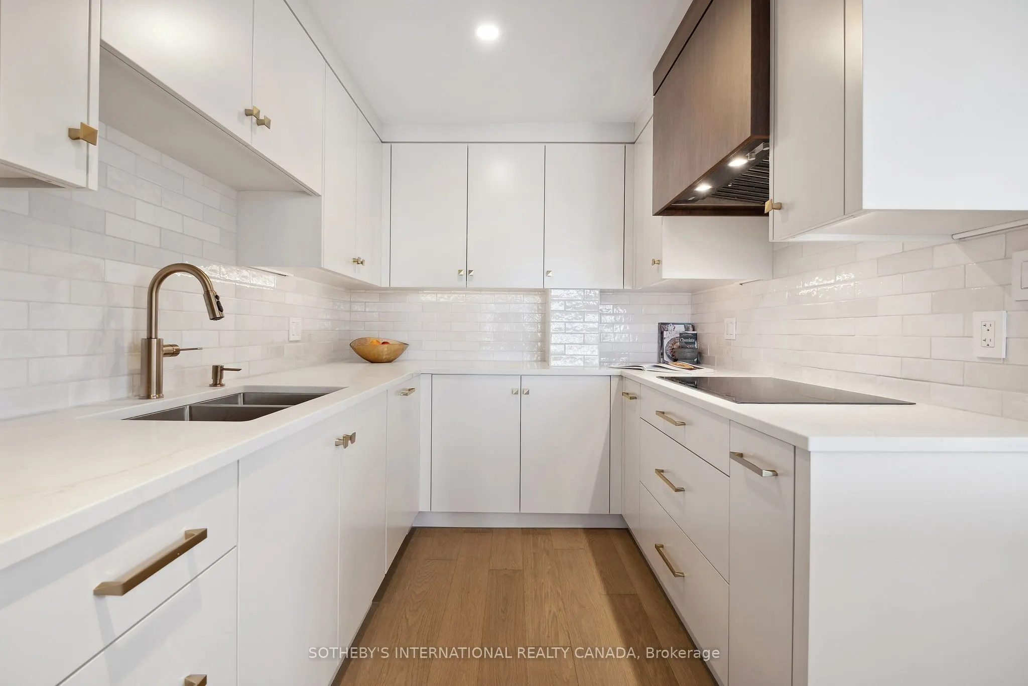 30 Front Street #401