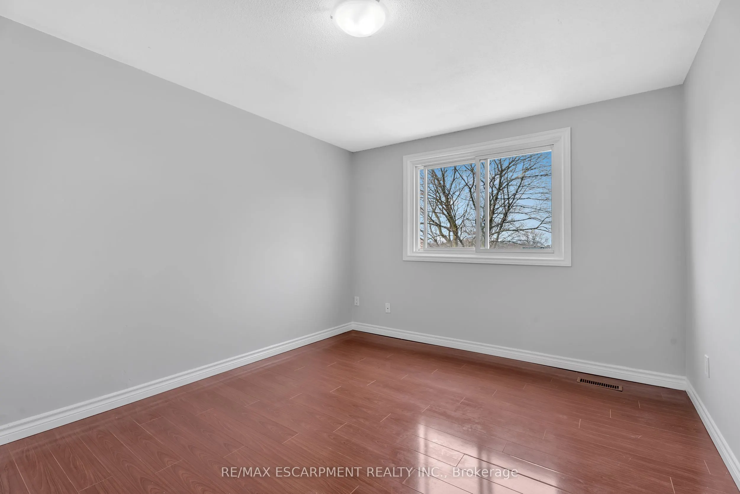 1025 Upper Gage Avenue, #3