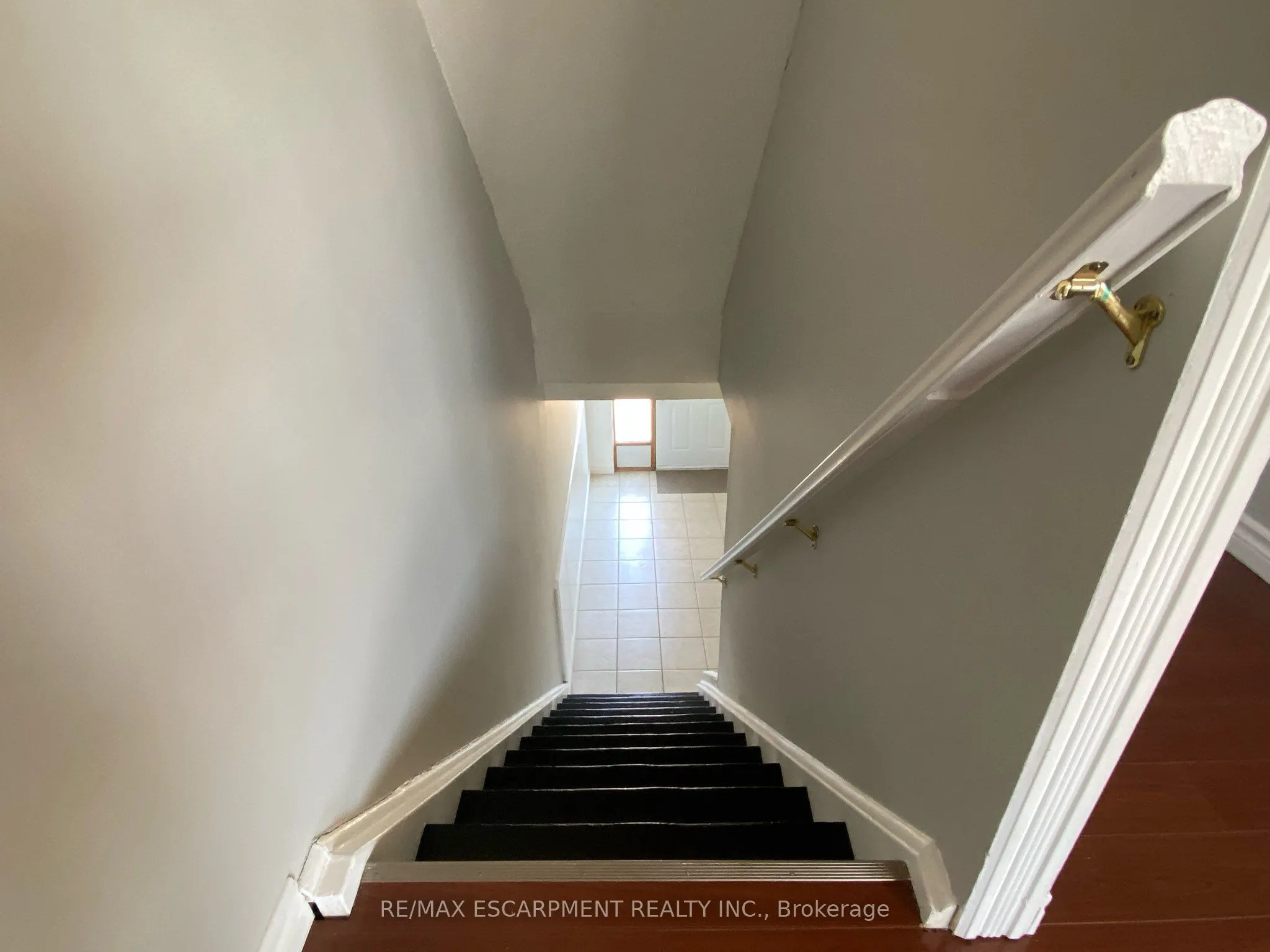 1025 Upper Gage Avenue, #3