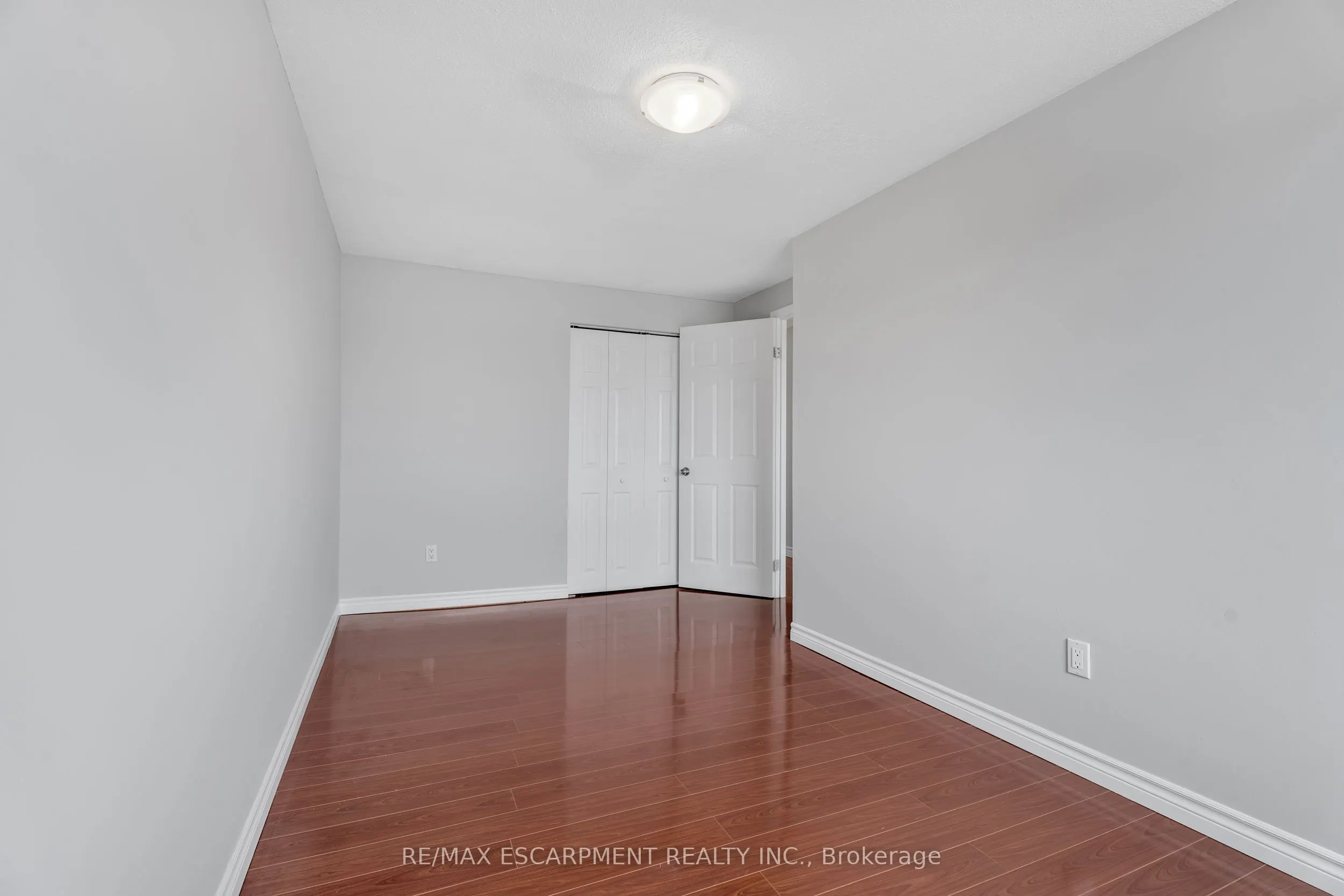 1025 Upper Gage Avenue, #3