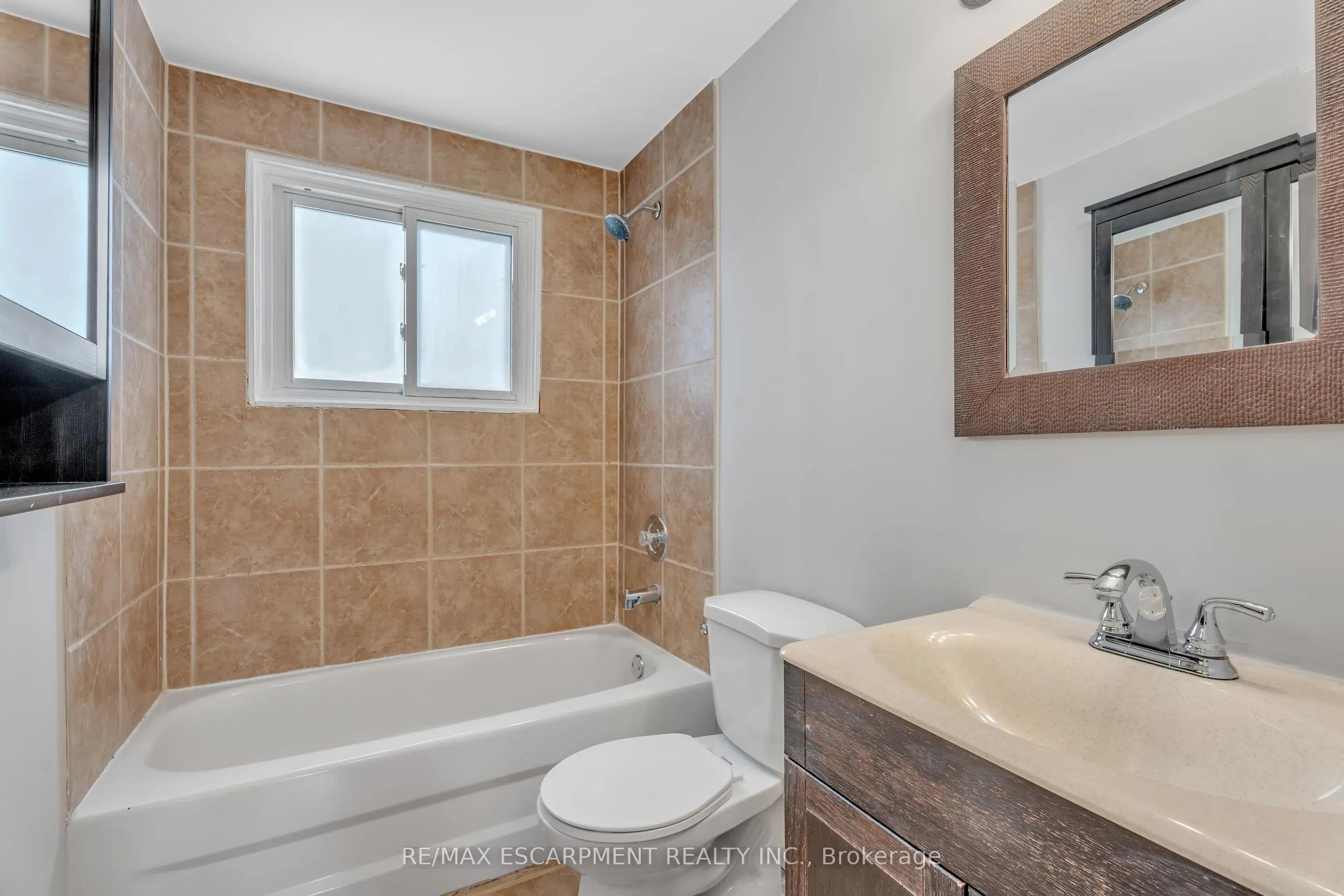 1025 Upper Gage Avenue, #3