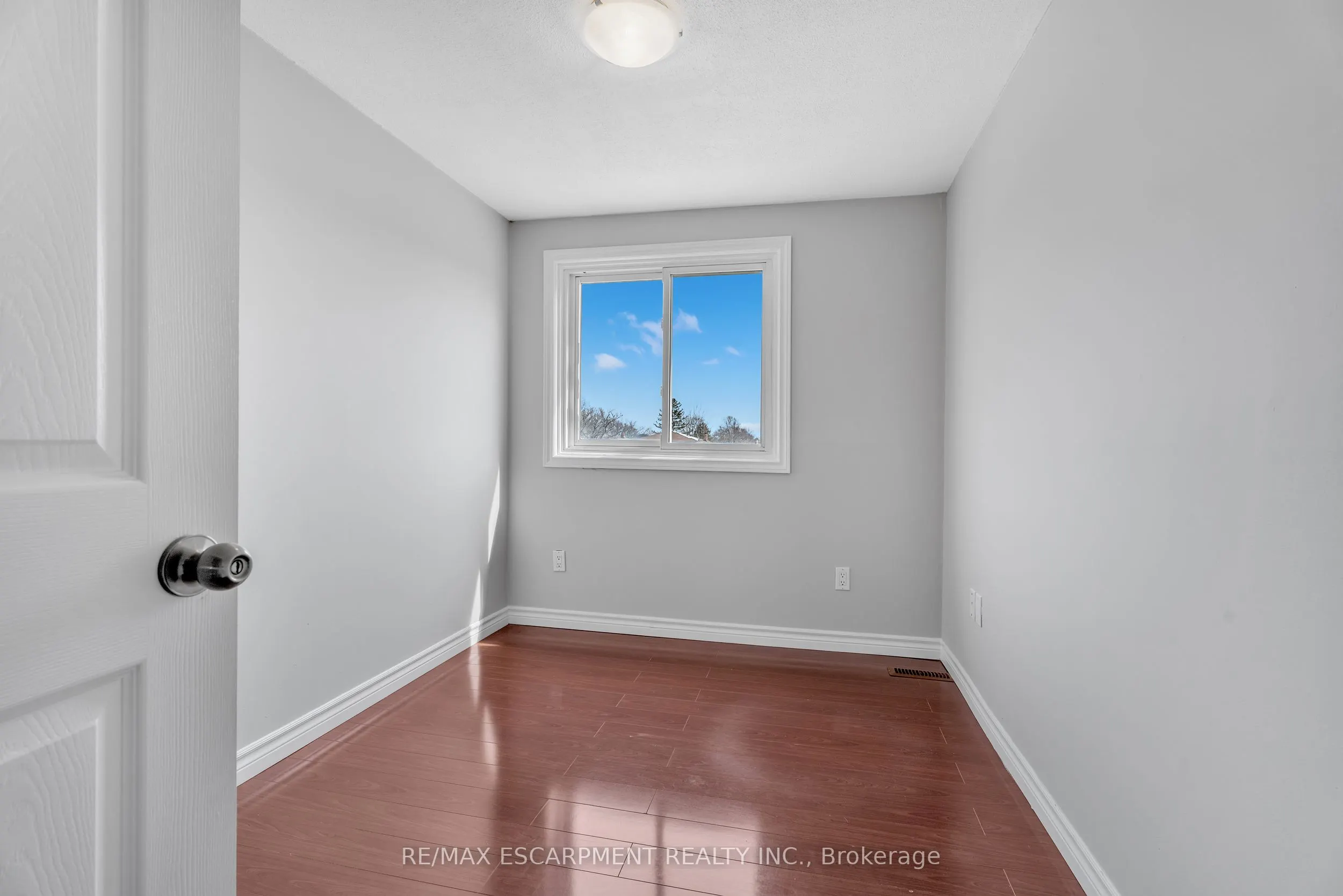 1025 Upper Gage Avenue, #3