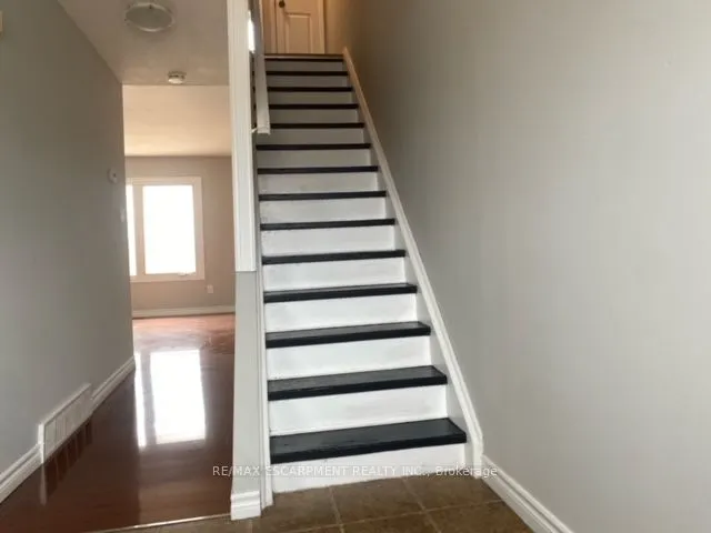 1025 Upper Gage Avenue, #3