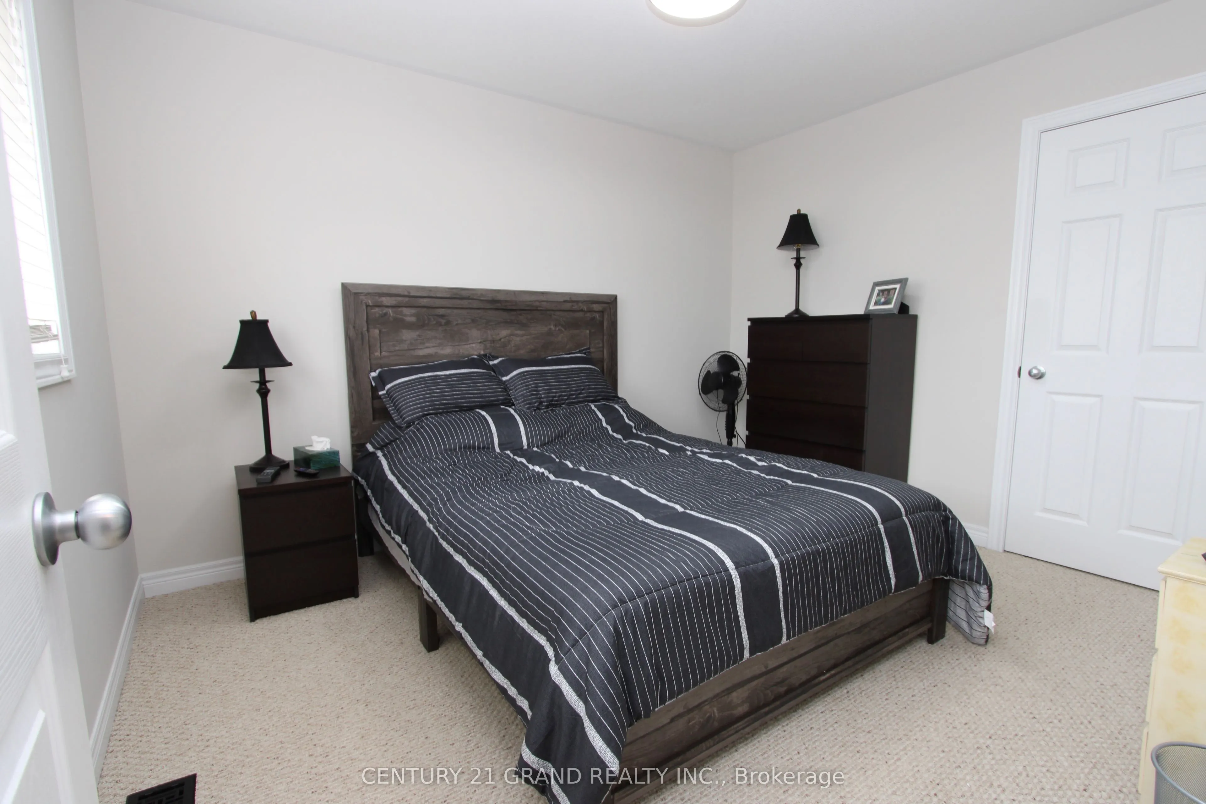 229 Springvalley Crescent