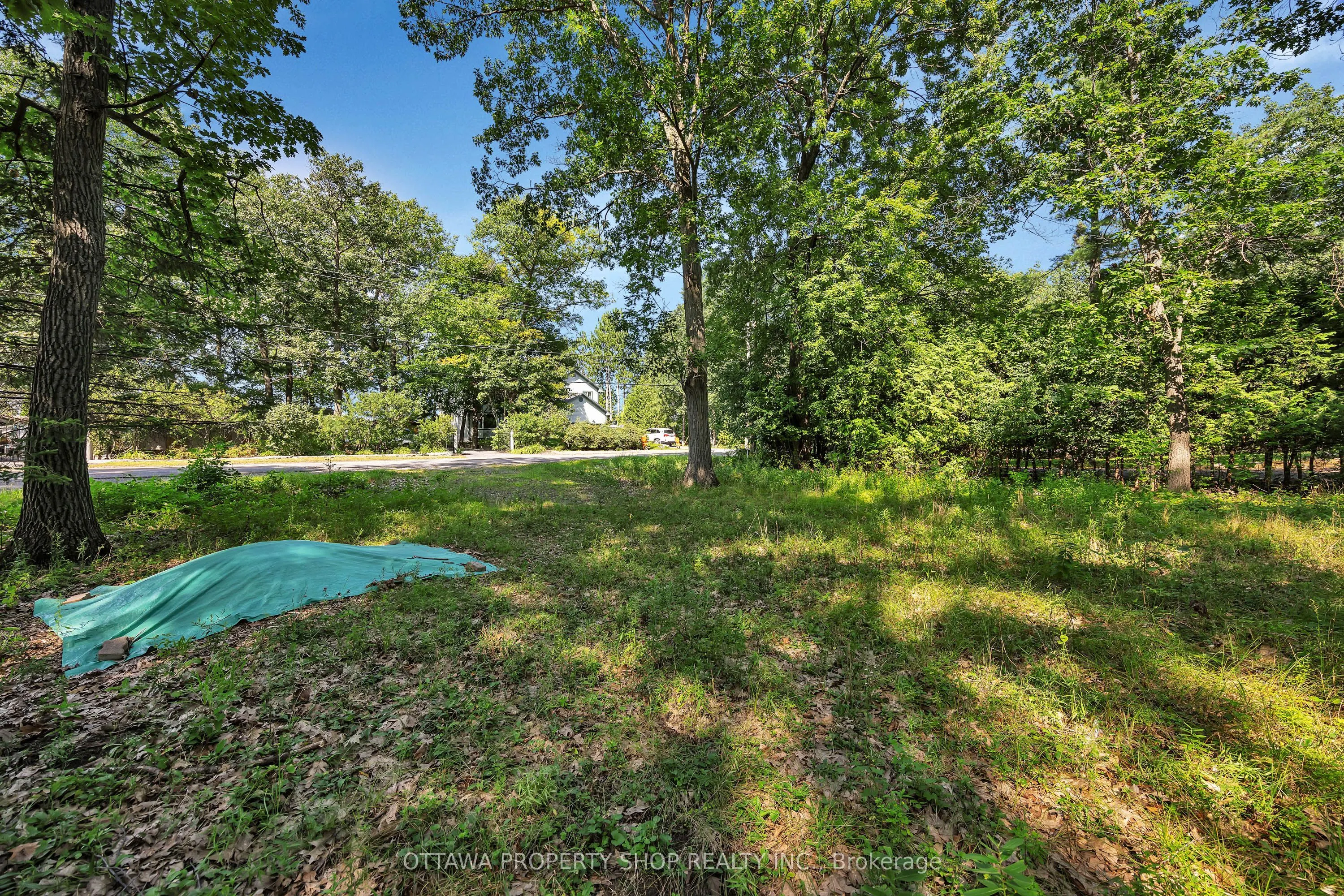 675 Bayview Drive