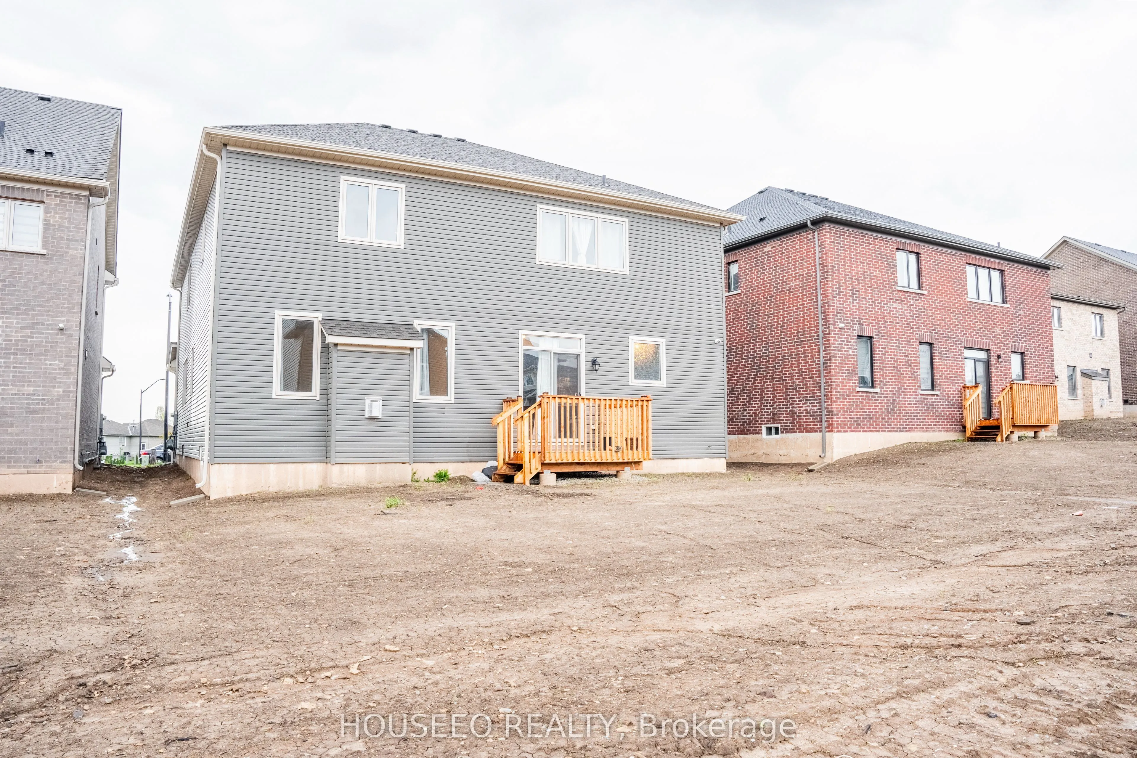 58 Oriole Crescent