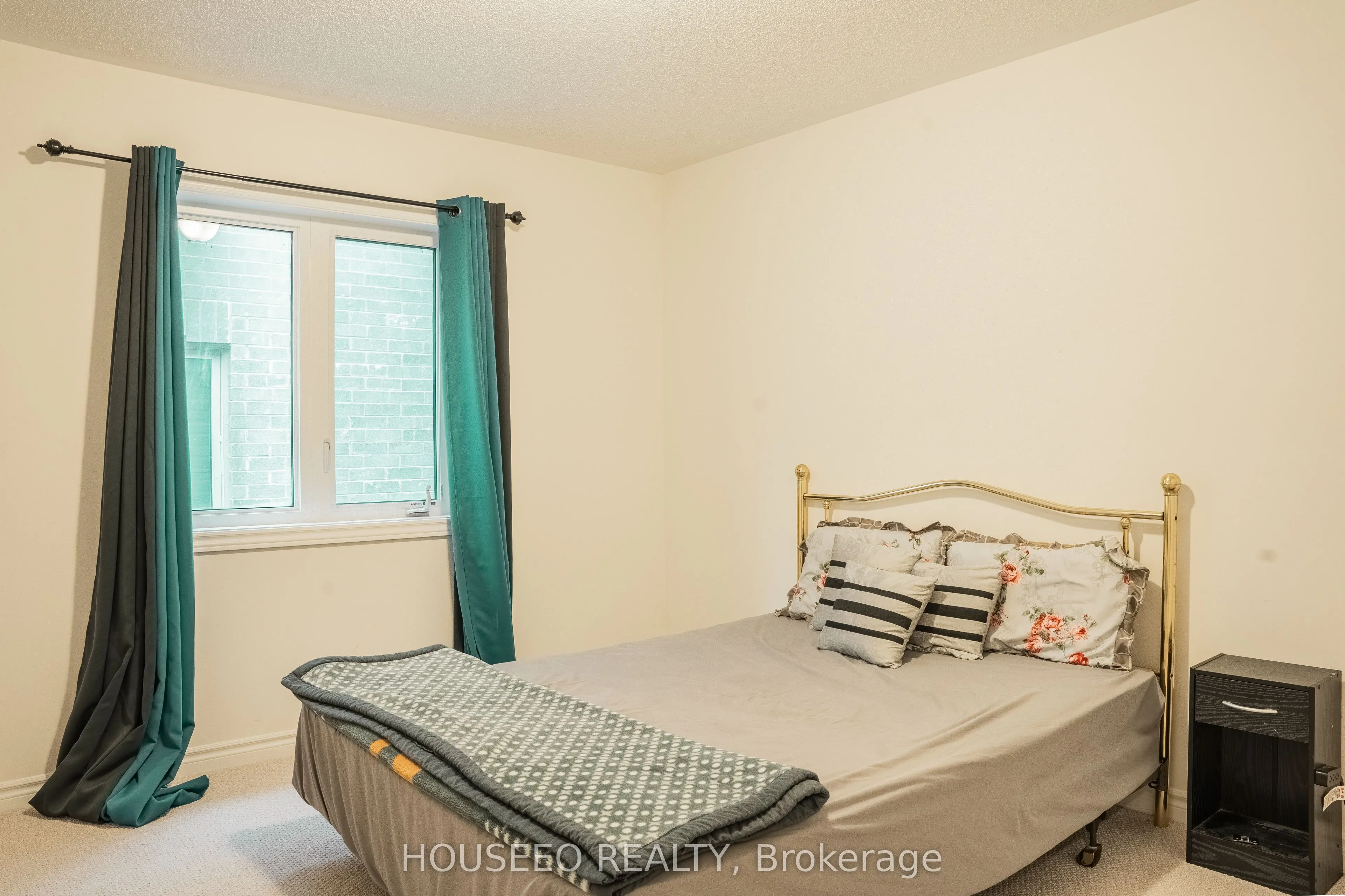 58 Oriole Crescent