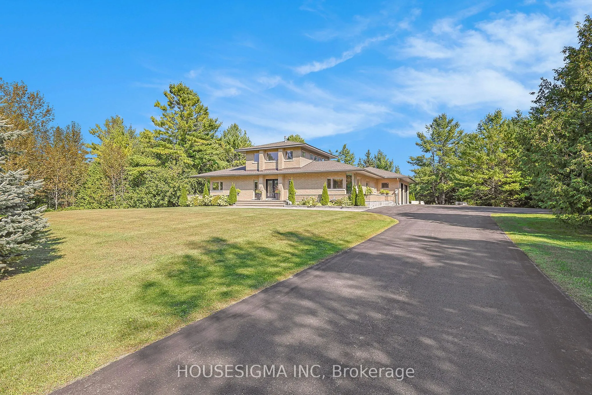 7 Canadian Drive