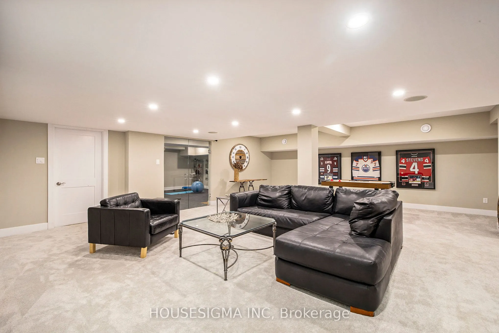 7 Canadian Drive