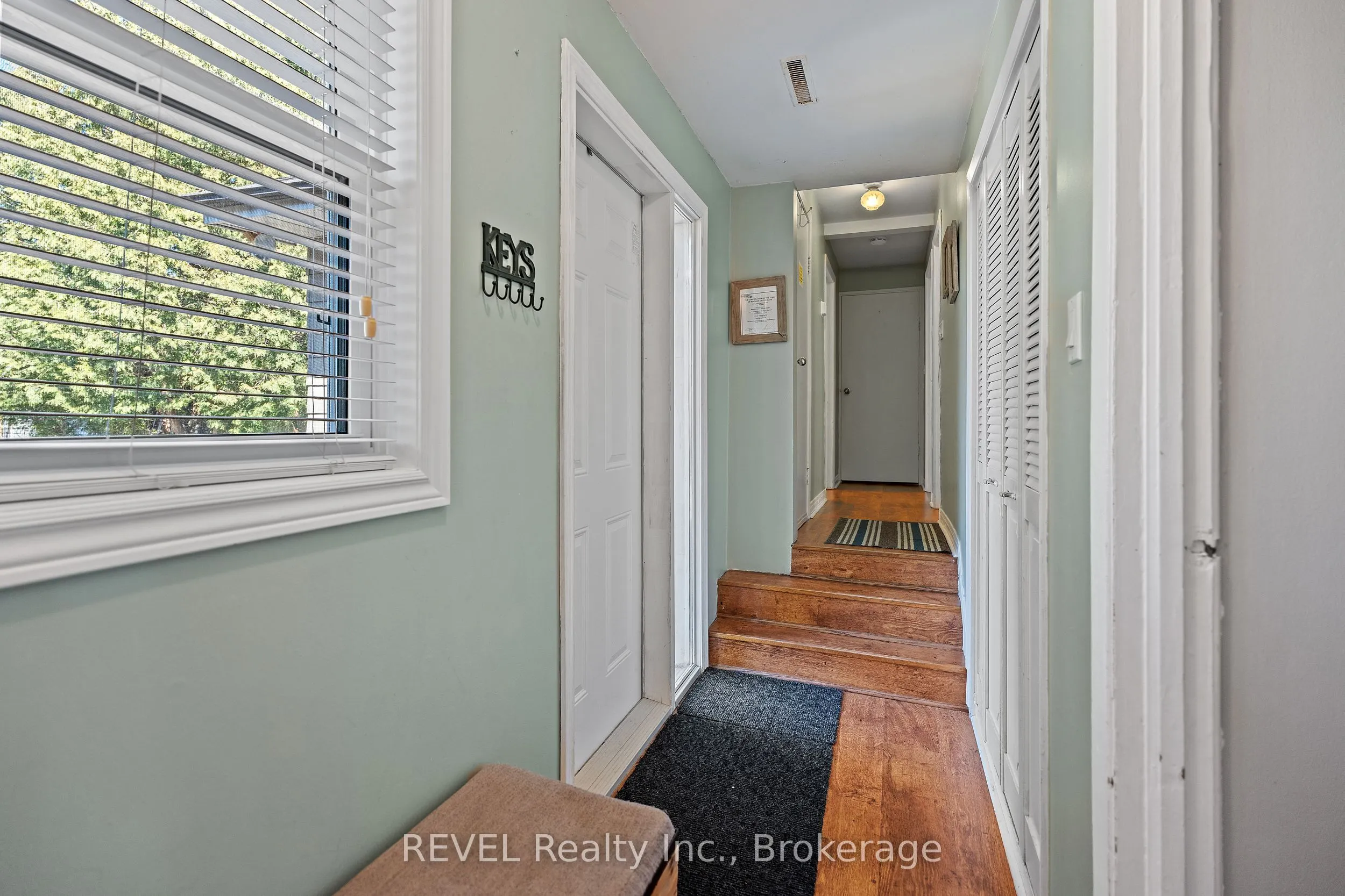 639 Penner Street