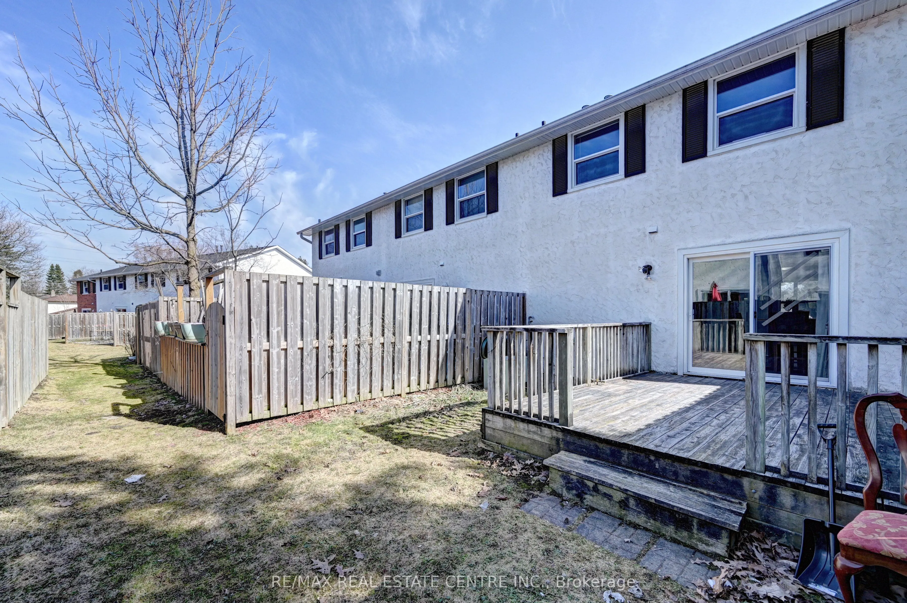 405 Keats Way #2