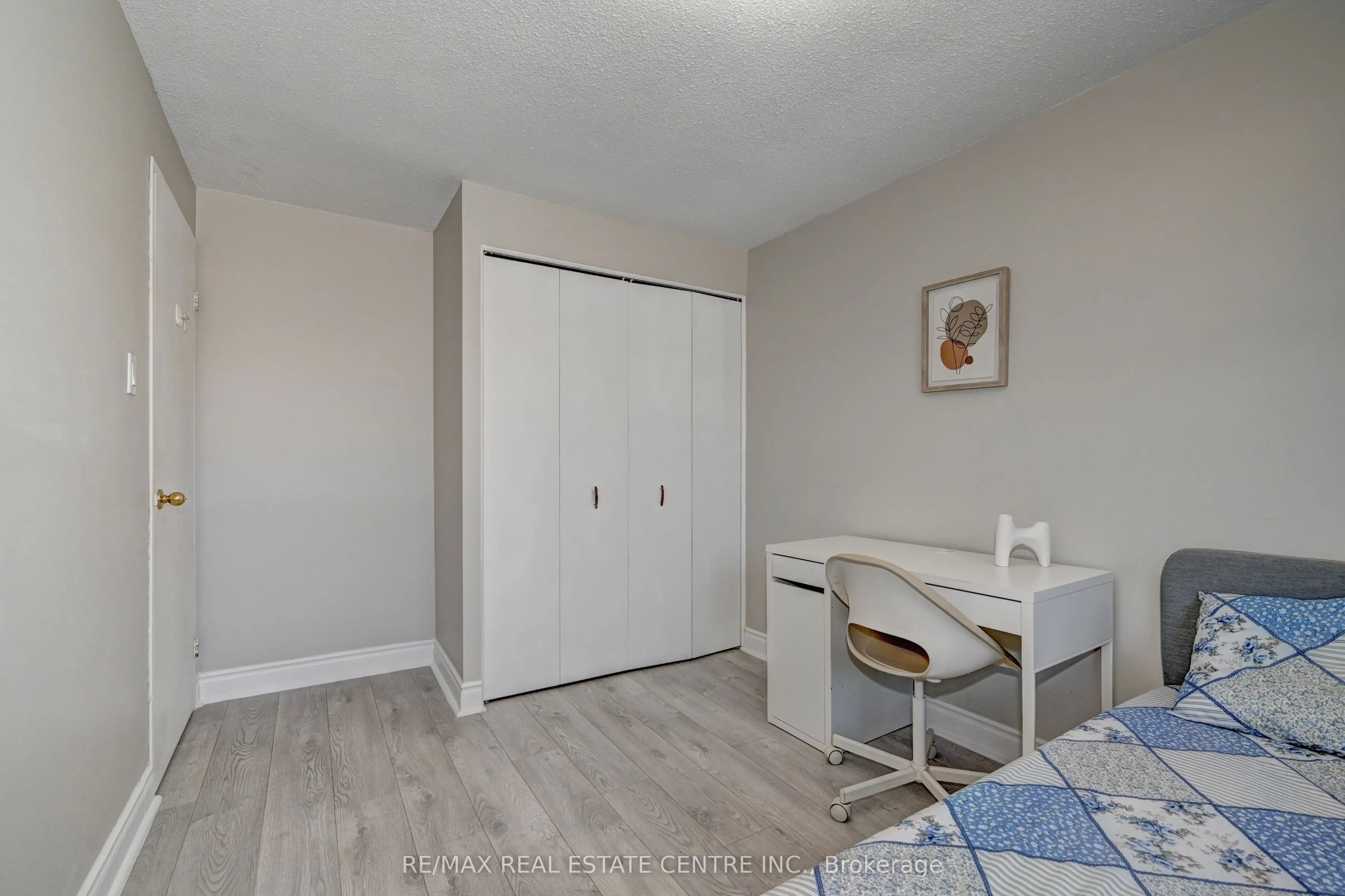 405 Keats Way #2