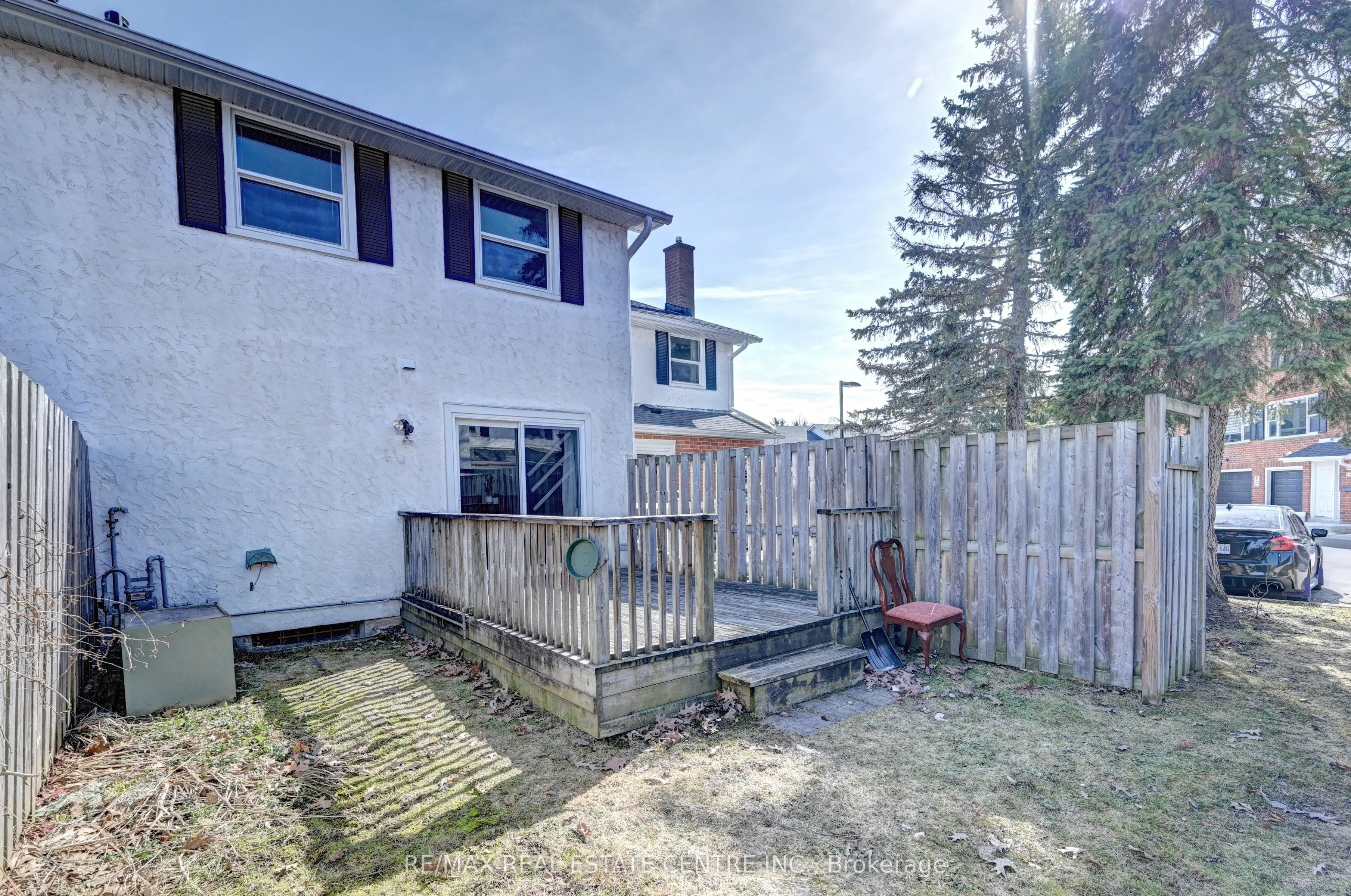 405 Keats Way #2