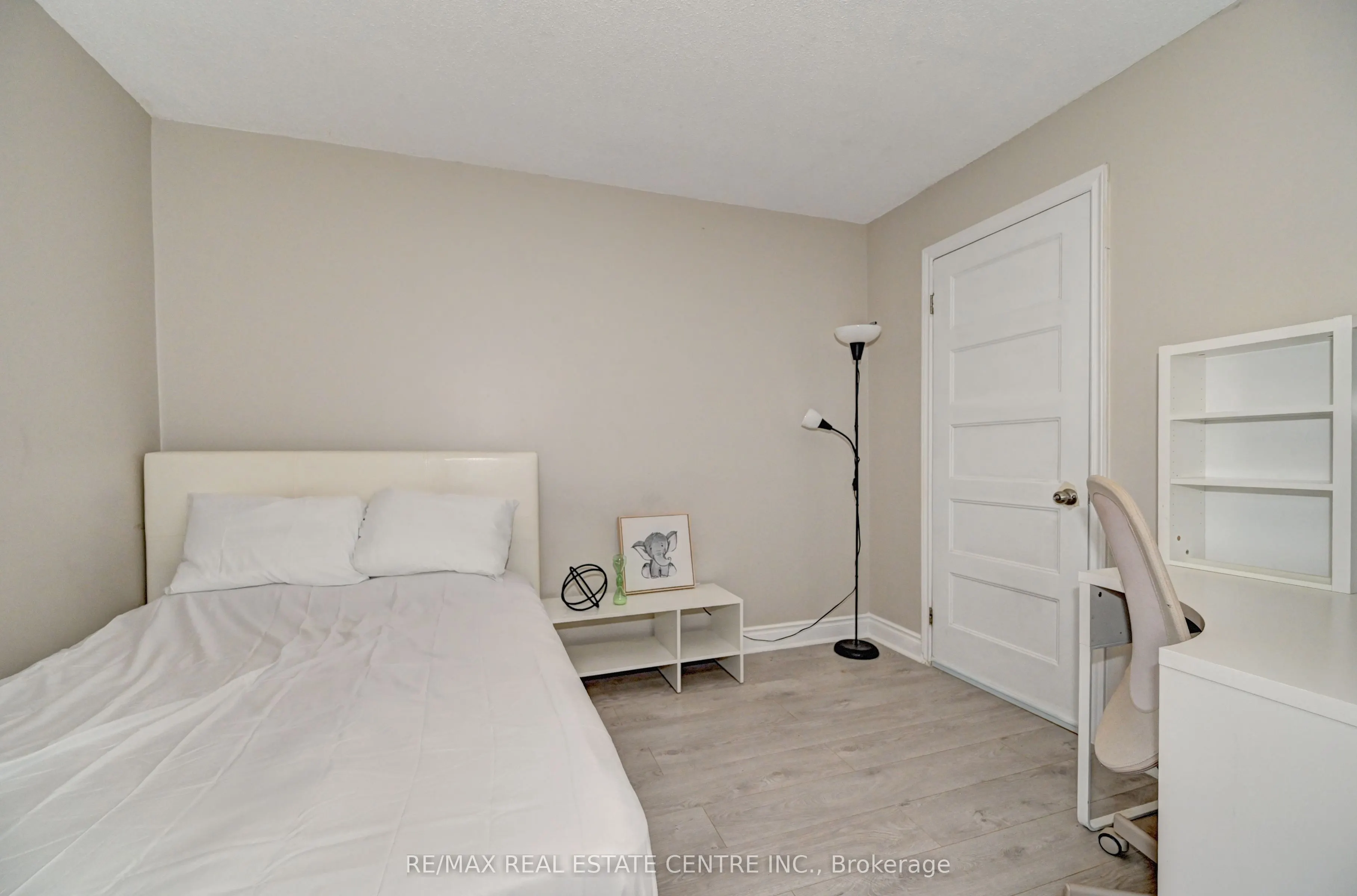 405 Keats Way #2