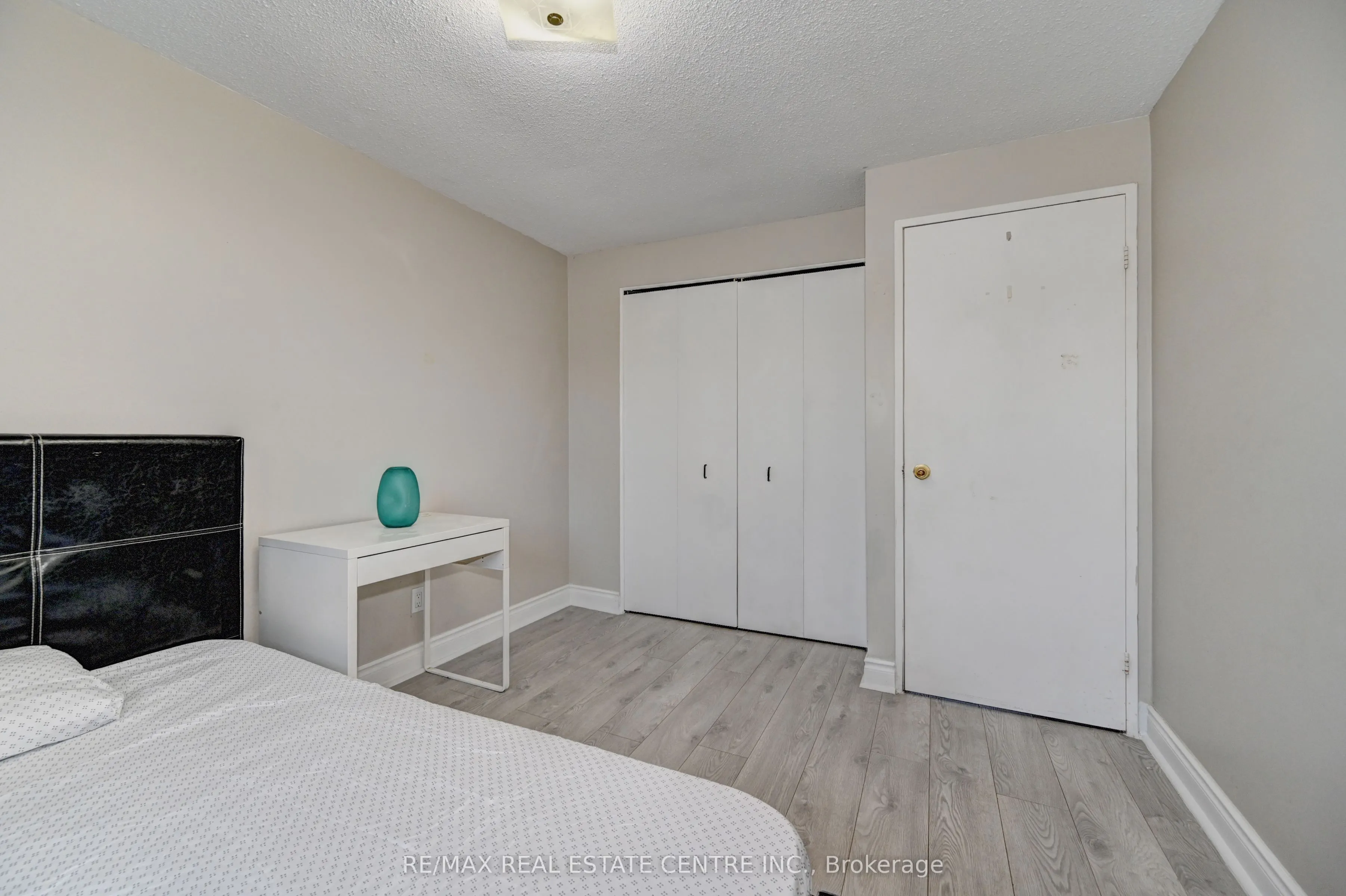 405 Keats Way #2