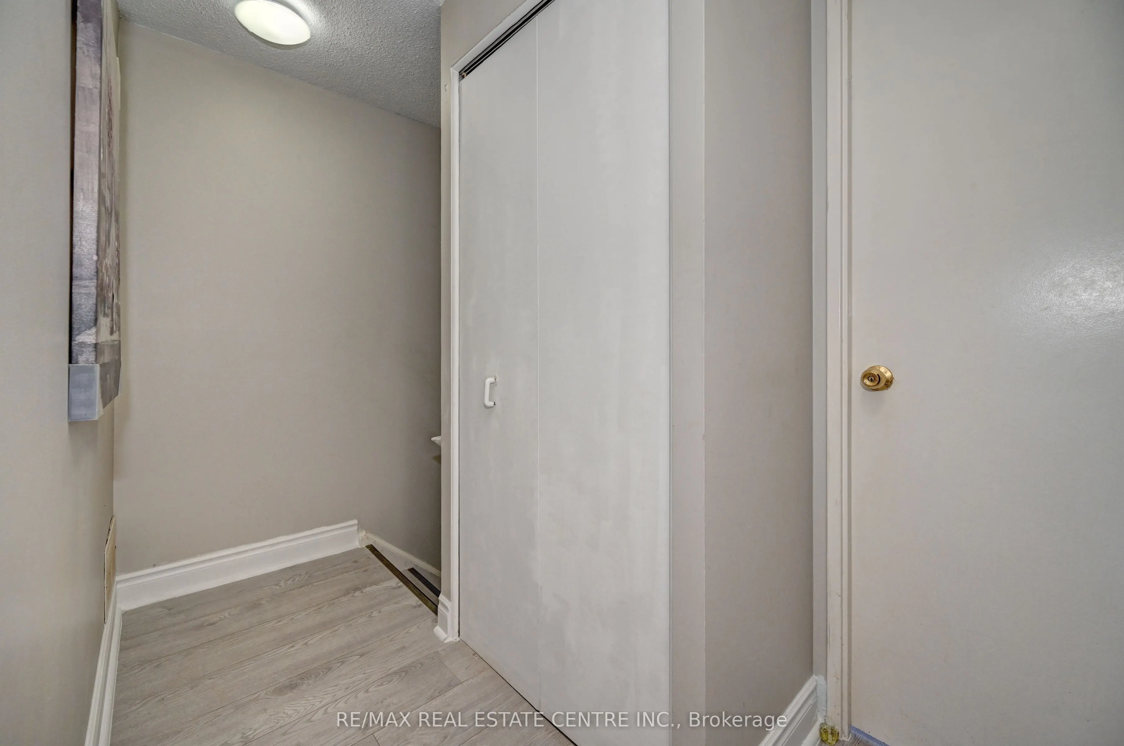 405 Keats Way #2