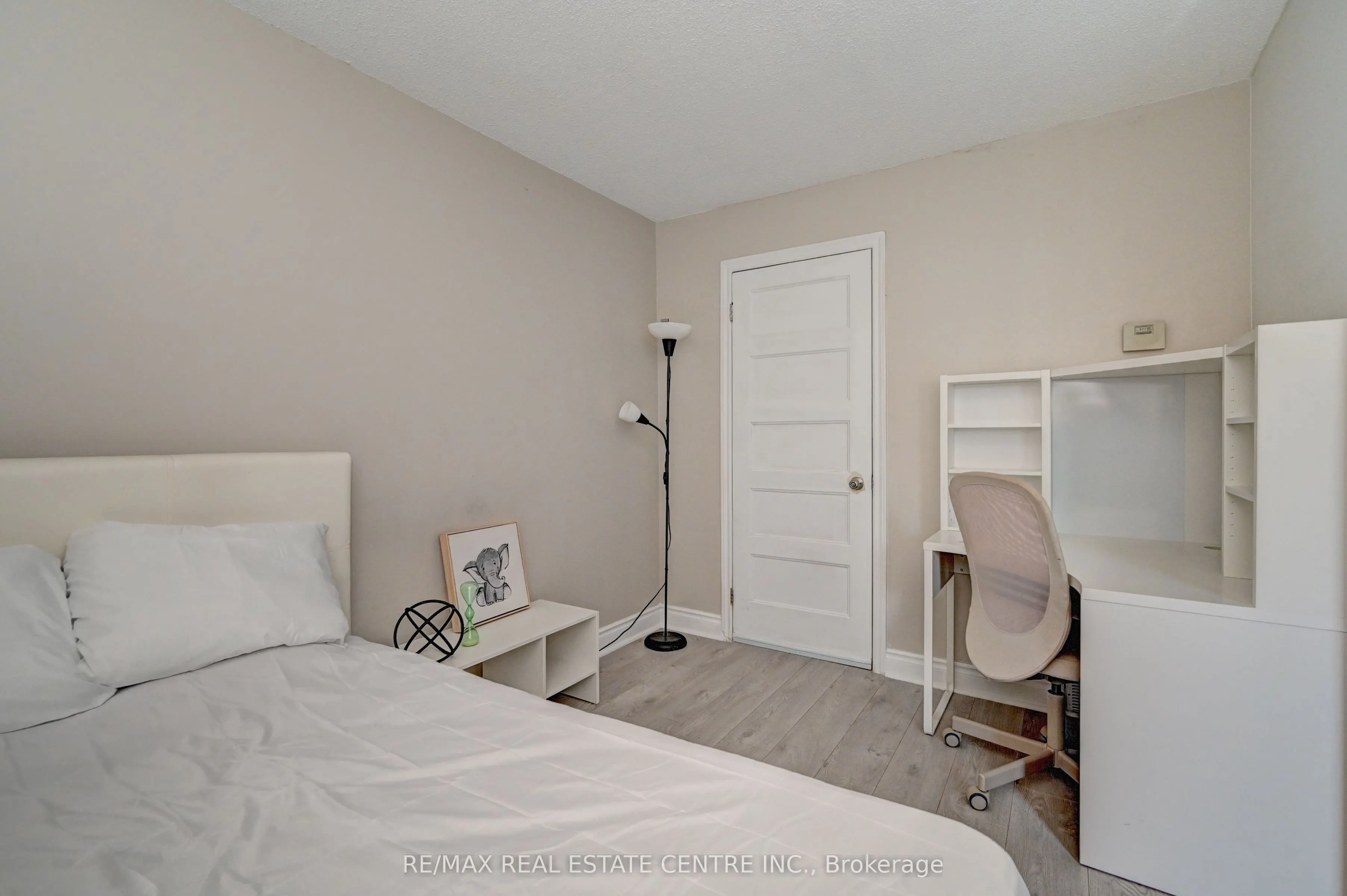 405 Keats Way #2