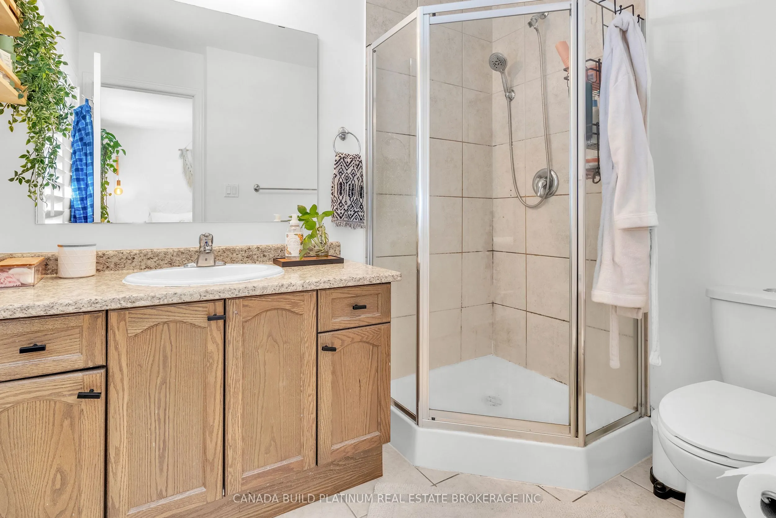 80 Palacebeach Trail