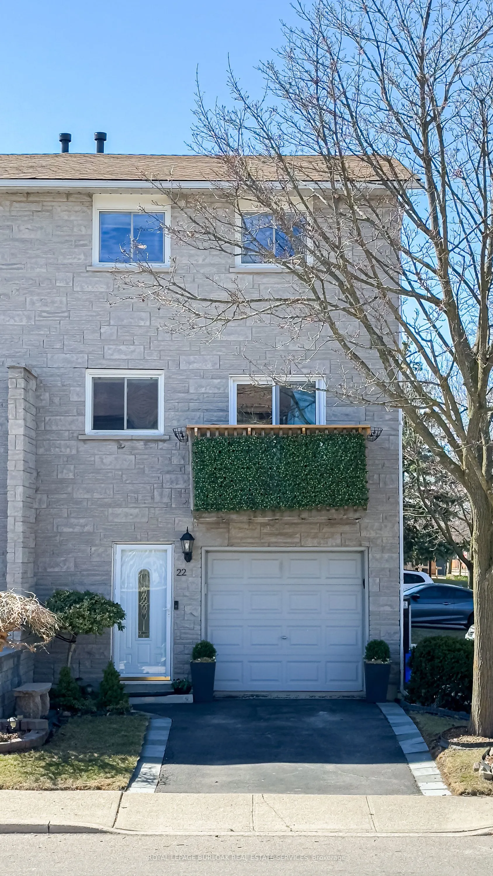 1155 Paramount Drive #22