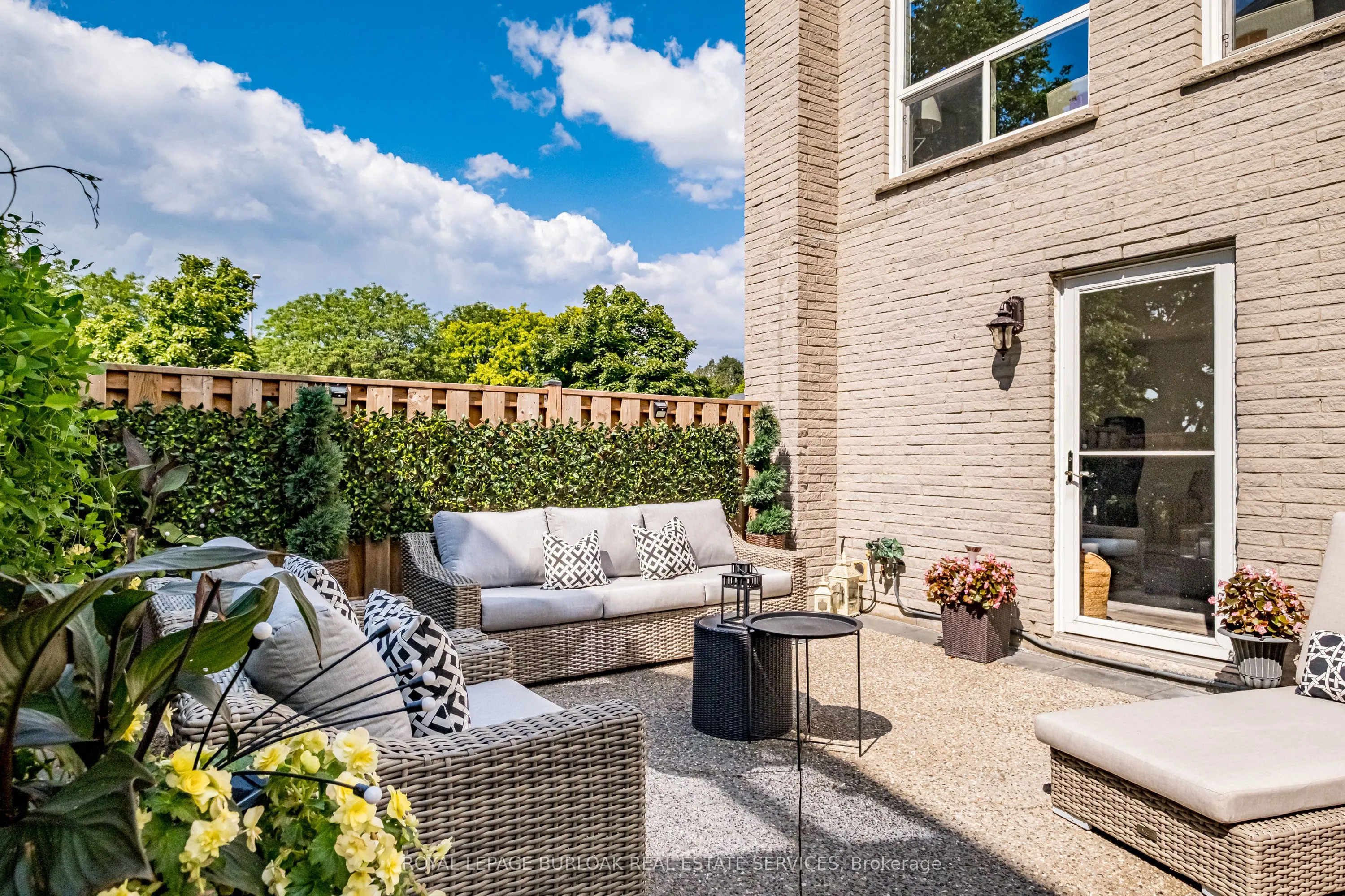1155 Paramount Drive #22