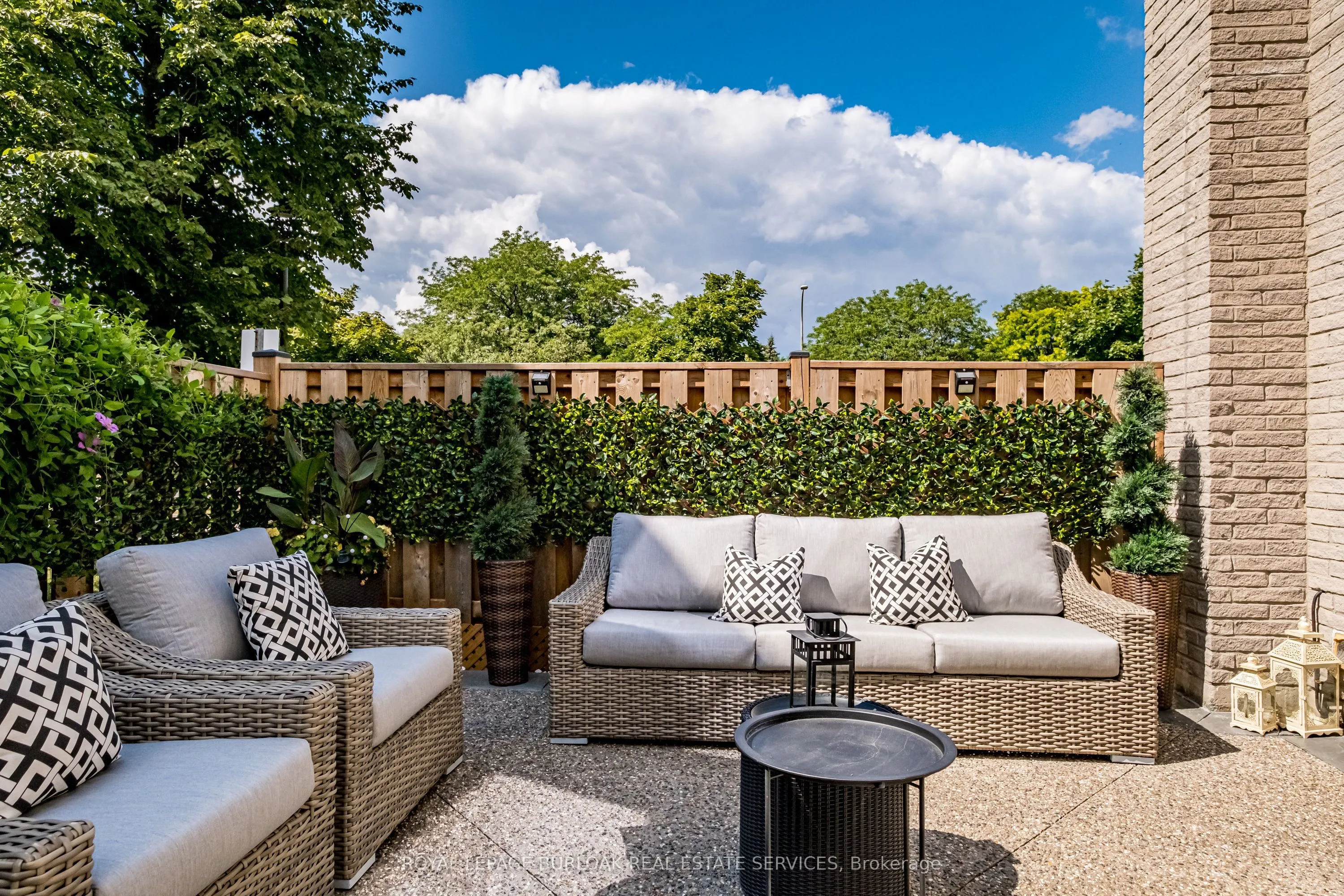1155 Paramount Drive #22